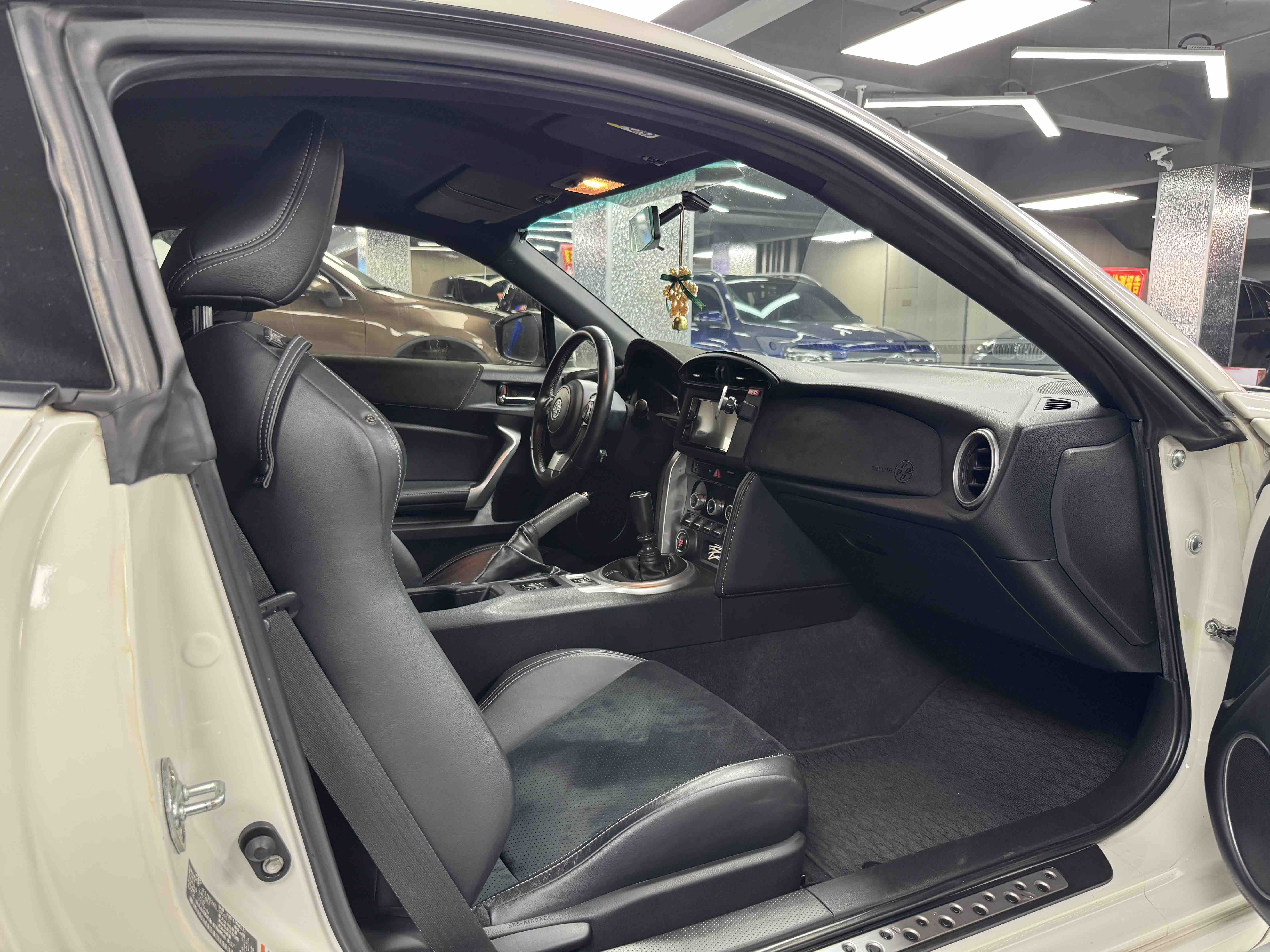 Toyota 86 2019 image de voiture #11