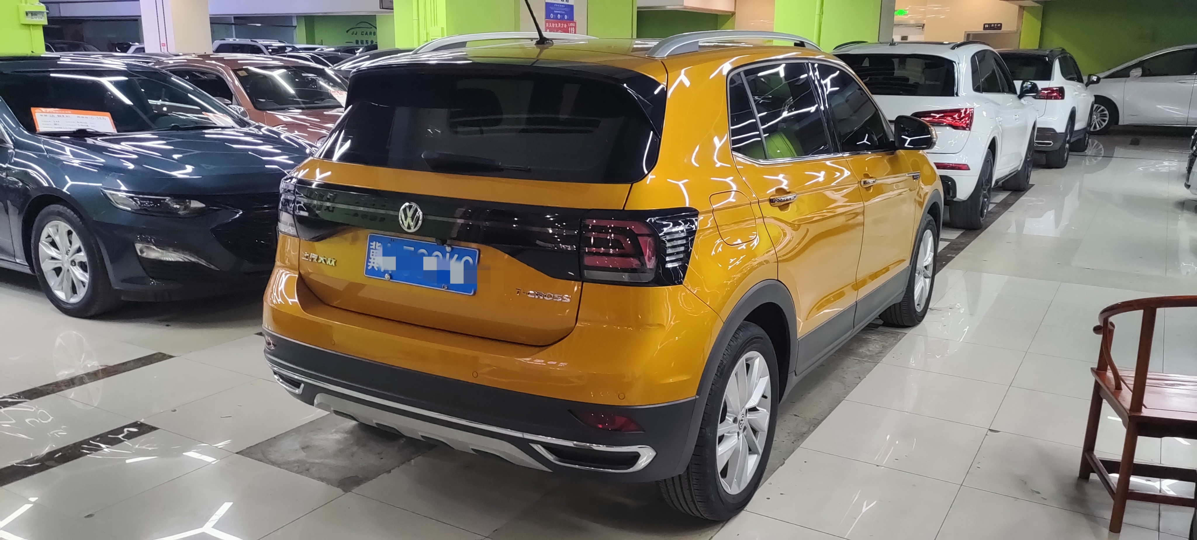 Volkswagen T-Cross 2020 #11 Volkswagen T-Cross 2020 car image #11