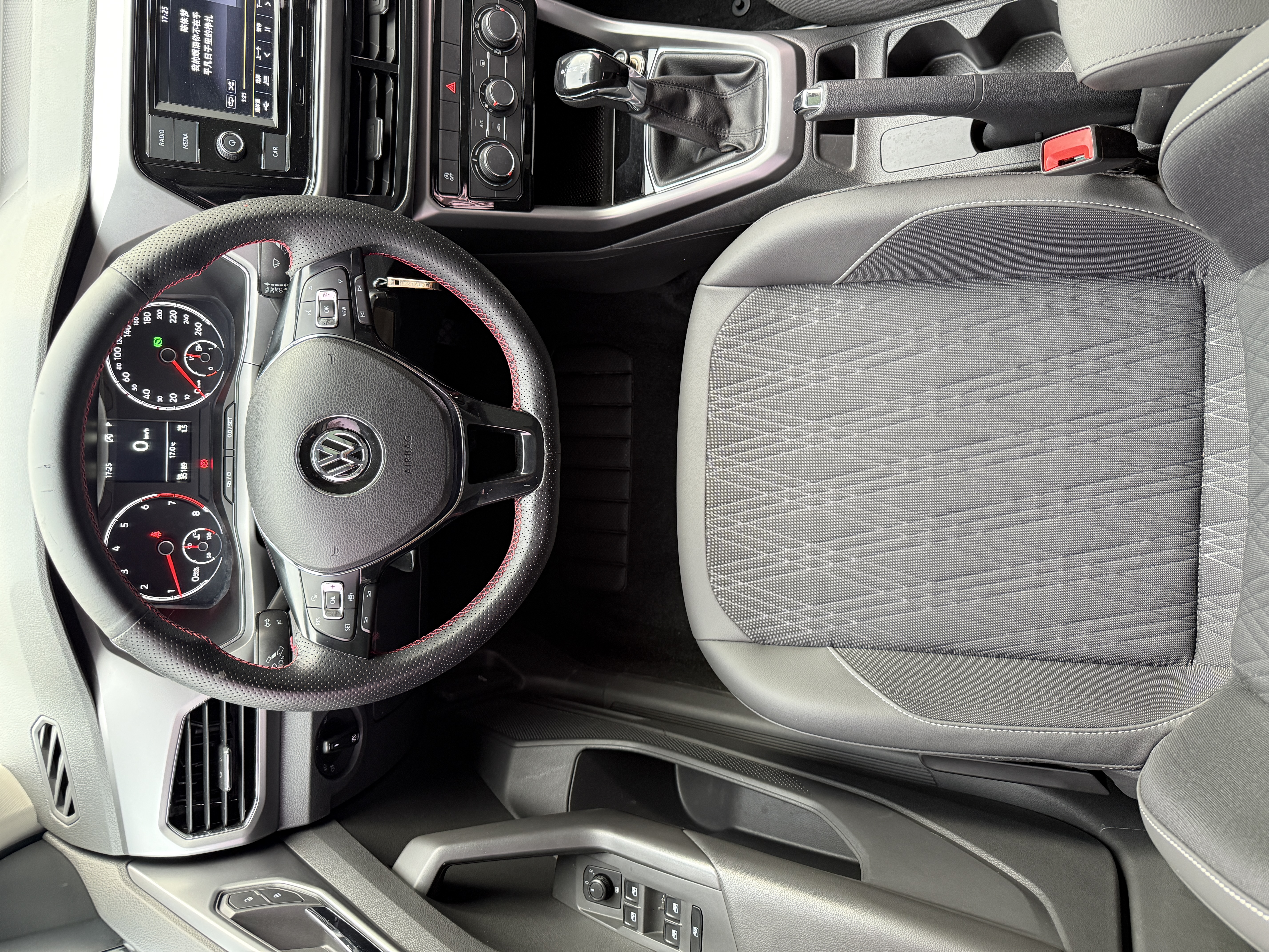 Volkswagen T-Cross 2020 #11 Volkswagen T-Cross 2020 car image #11