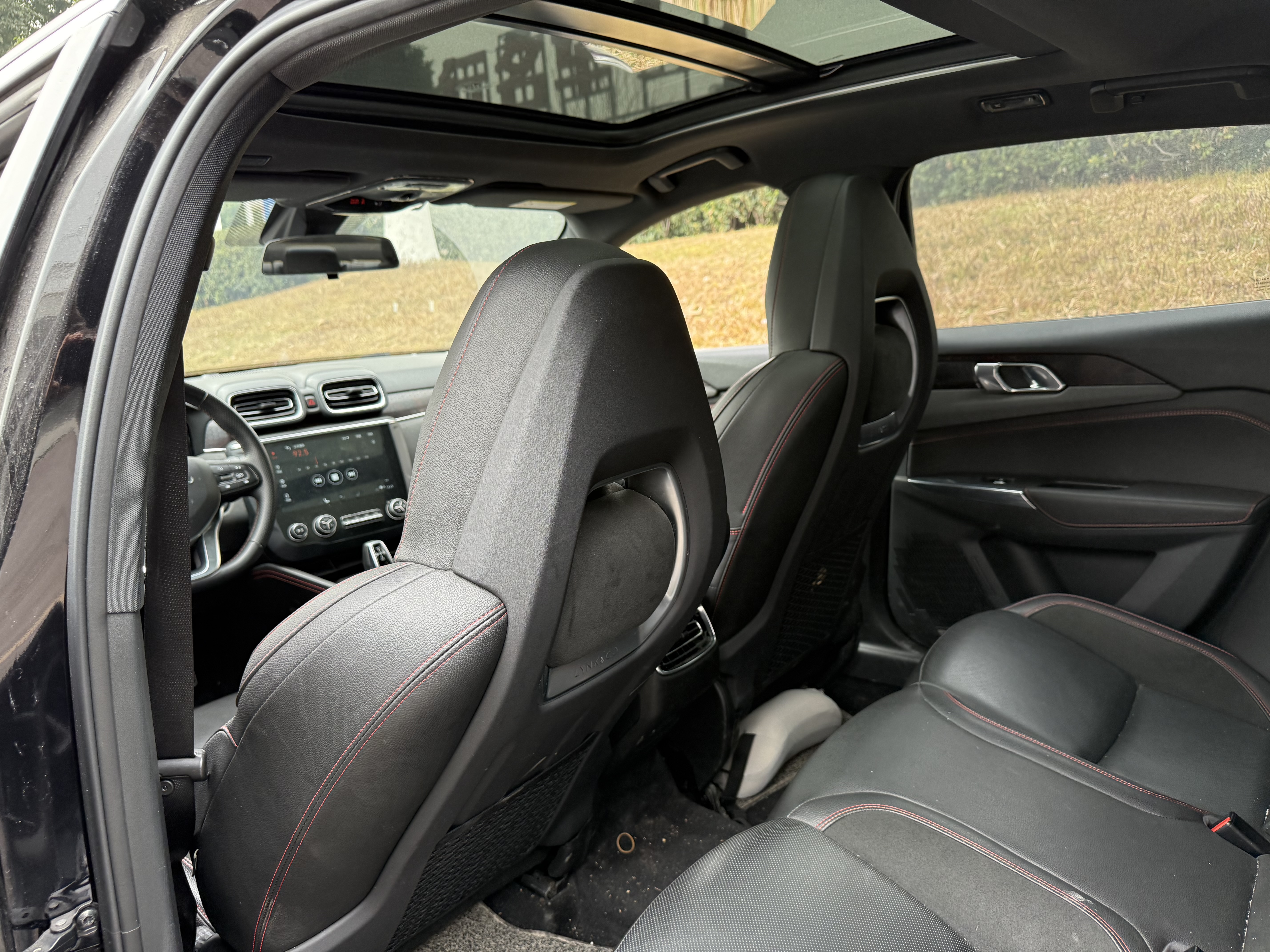 Lynk & Co 03 2020 car image #11