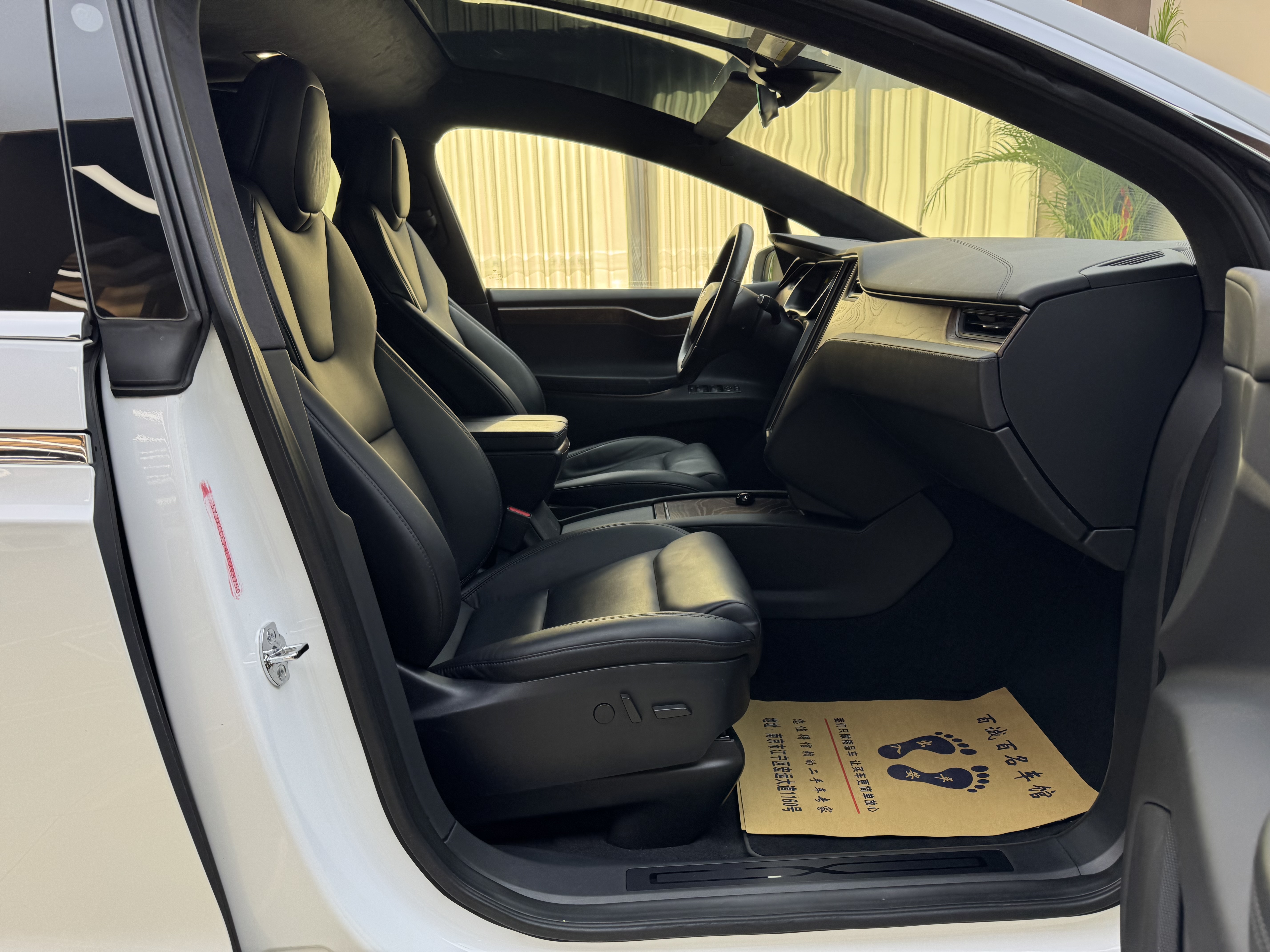 Tesla Model X 2020 #11 Tesla Model X 2020 car image #11
