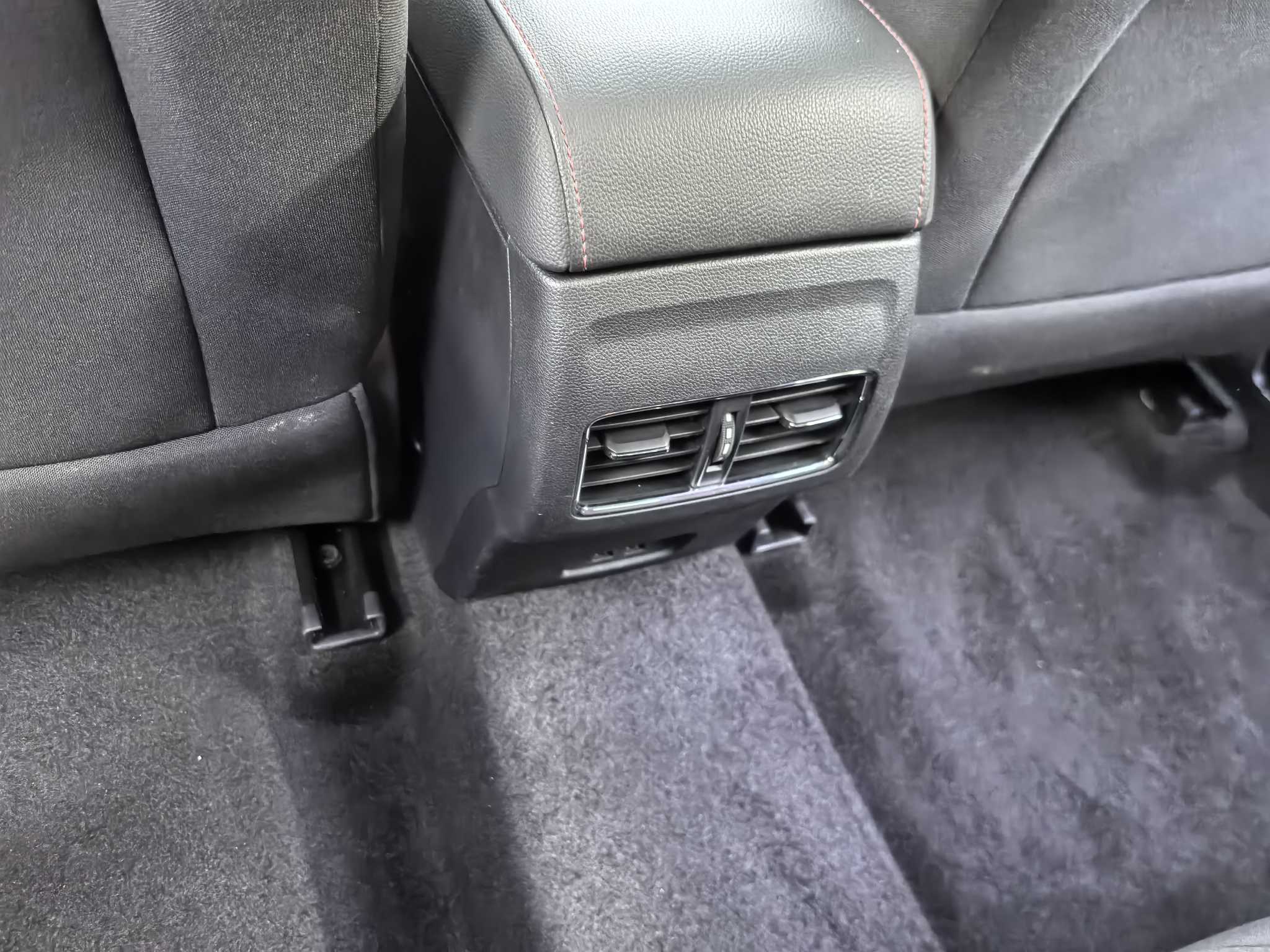 6 2020 car image #11