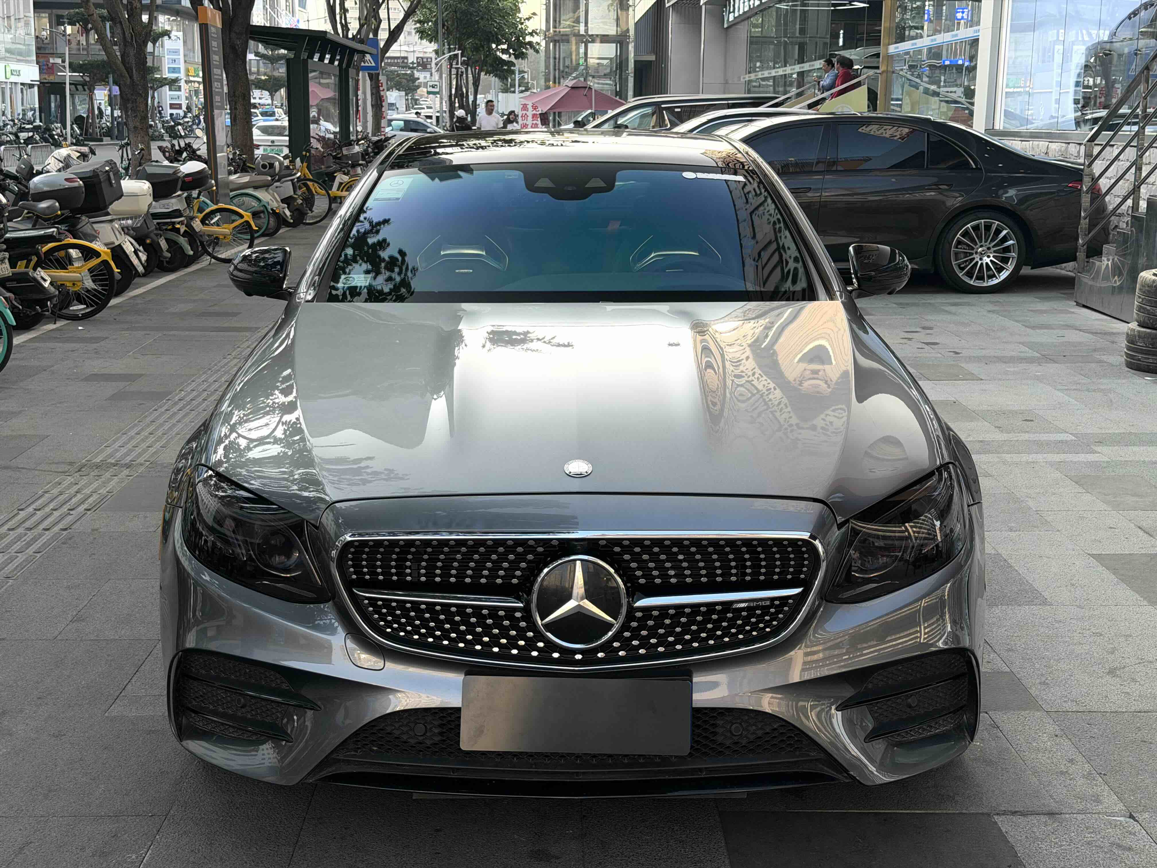 Mercedes-Benz E AMG 2020 صورة سيارة #11