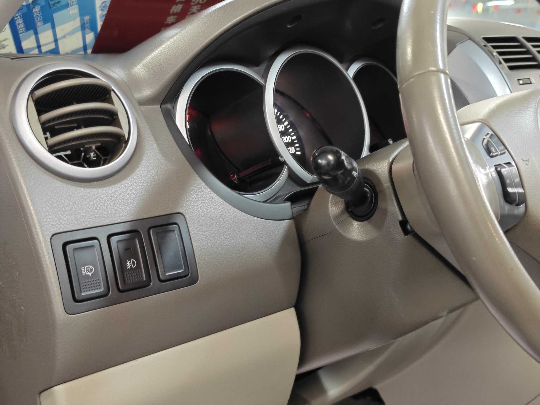 铃木 超级维特拉 2009 汽车图片 #11