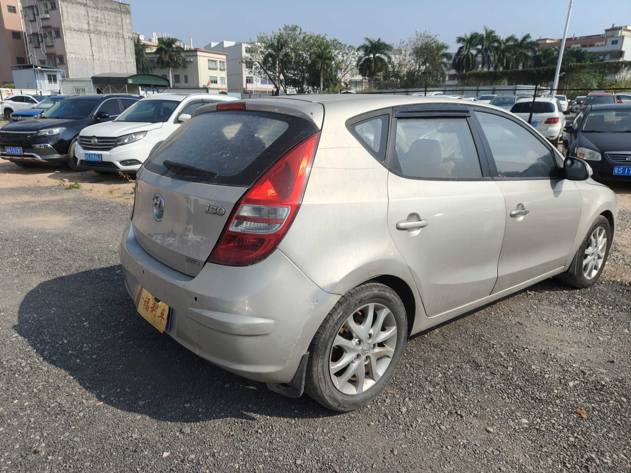 Hyundai i30 2010 car image #11