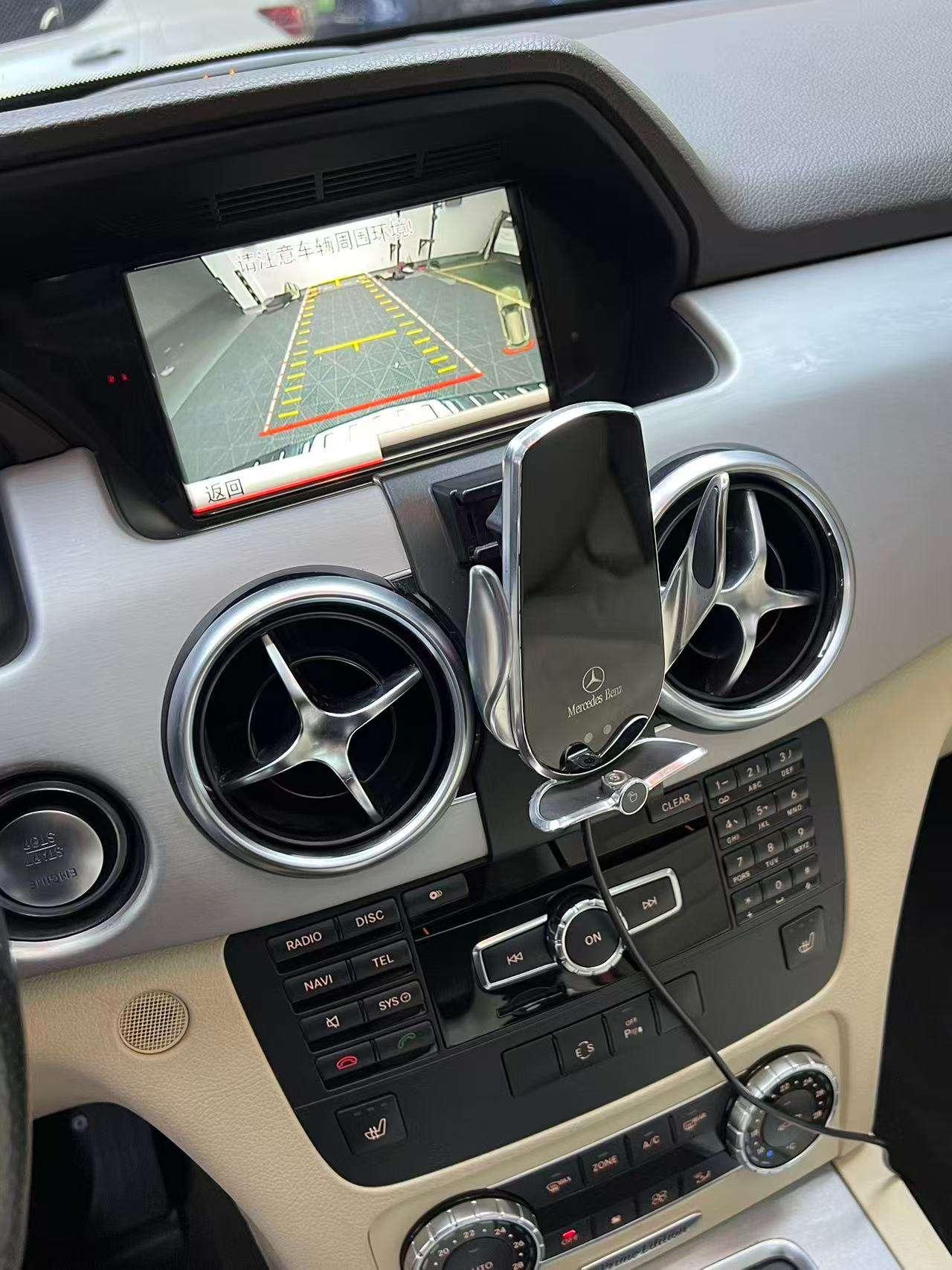Mercedes-Benz GLK Class 2015 car image #11