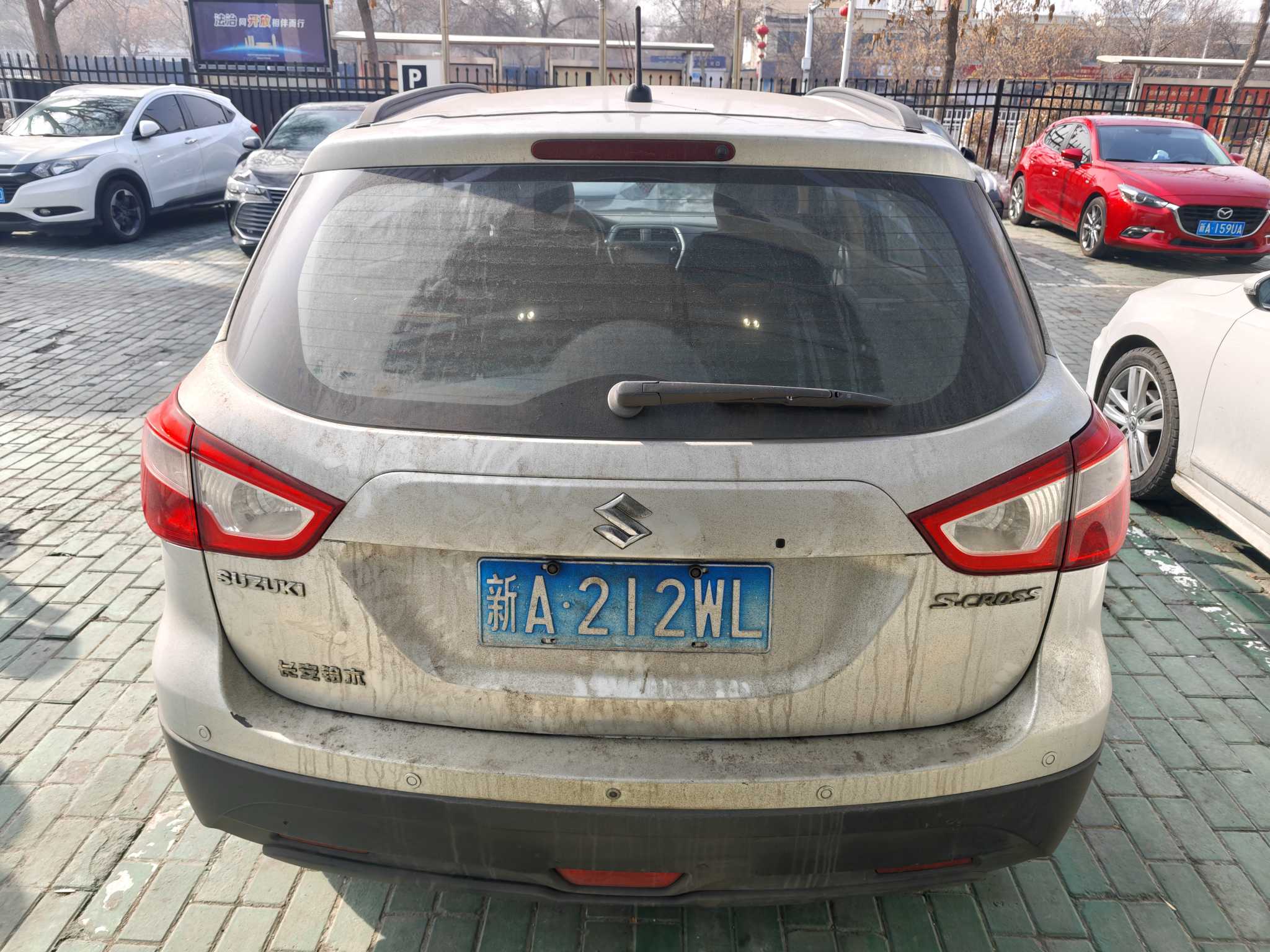 Suzuki S-Cross 2014 صورة سيارة #11