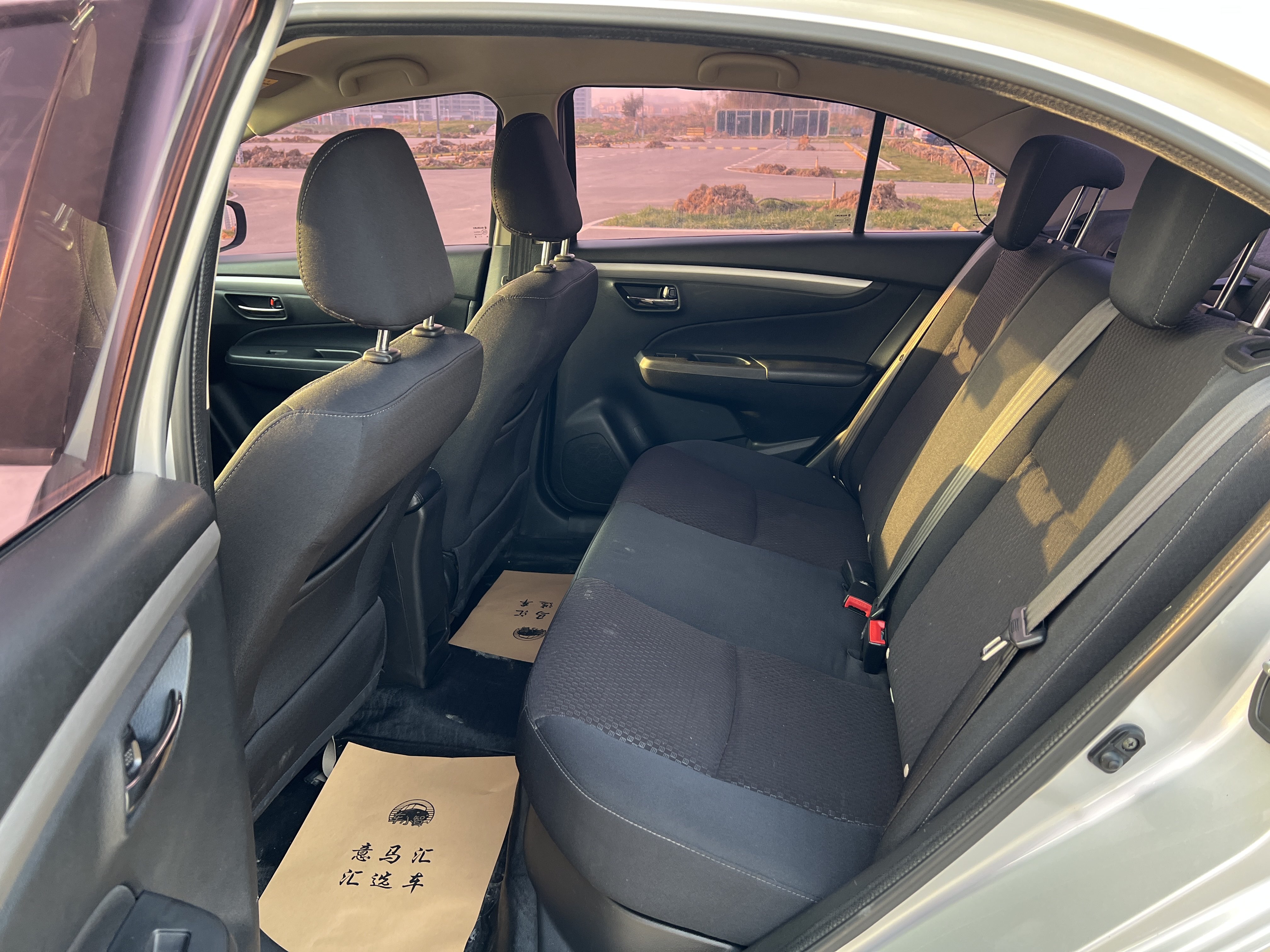 Suzuki Ciaz 2016 изображение автомобиля #11