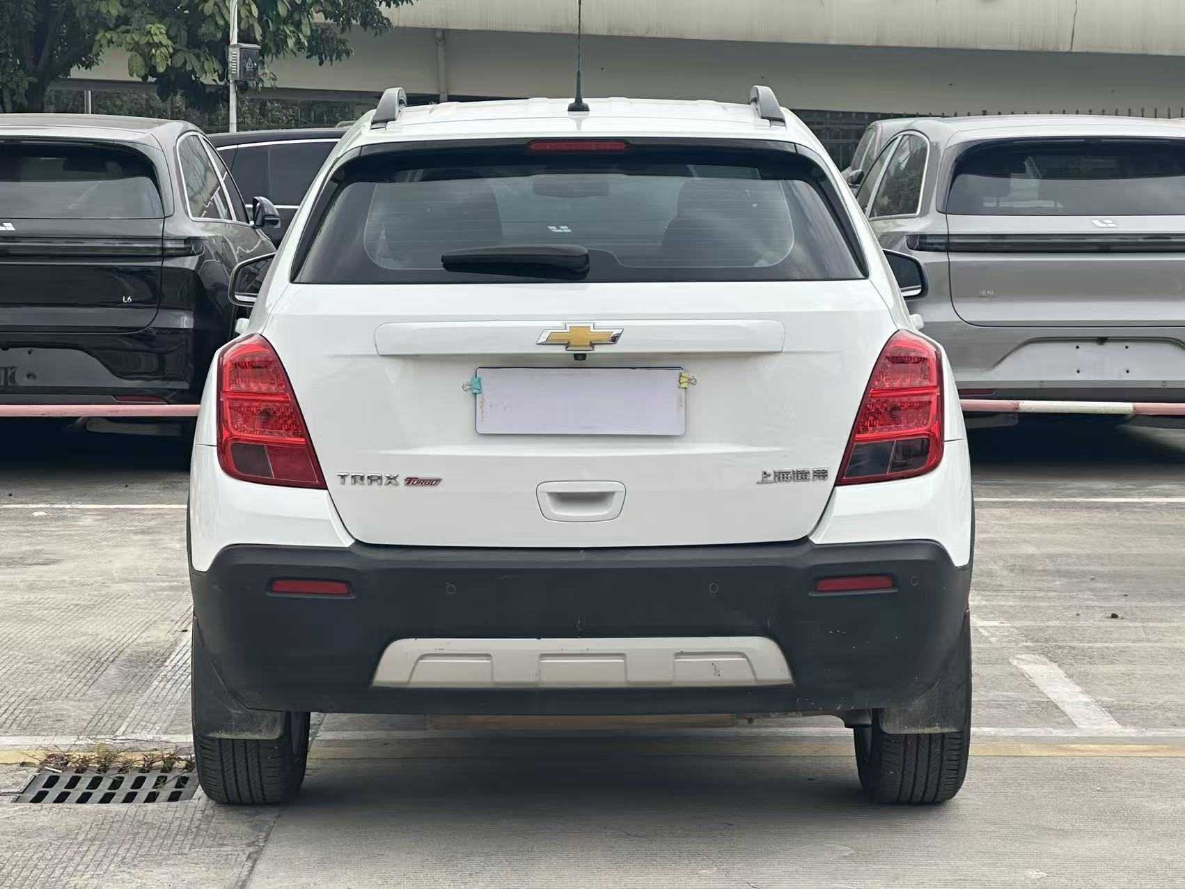 Chevrolet Tracker 2015 #11 Chevrolet Tracker 2015 car image #11