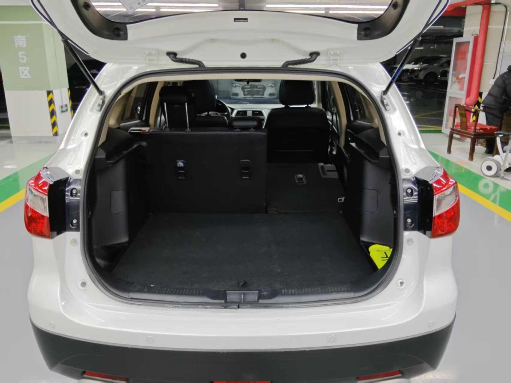 Suzuki S-Cross 2015 صورة سيارة #11