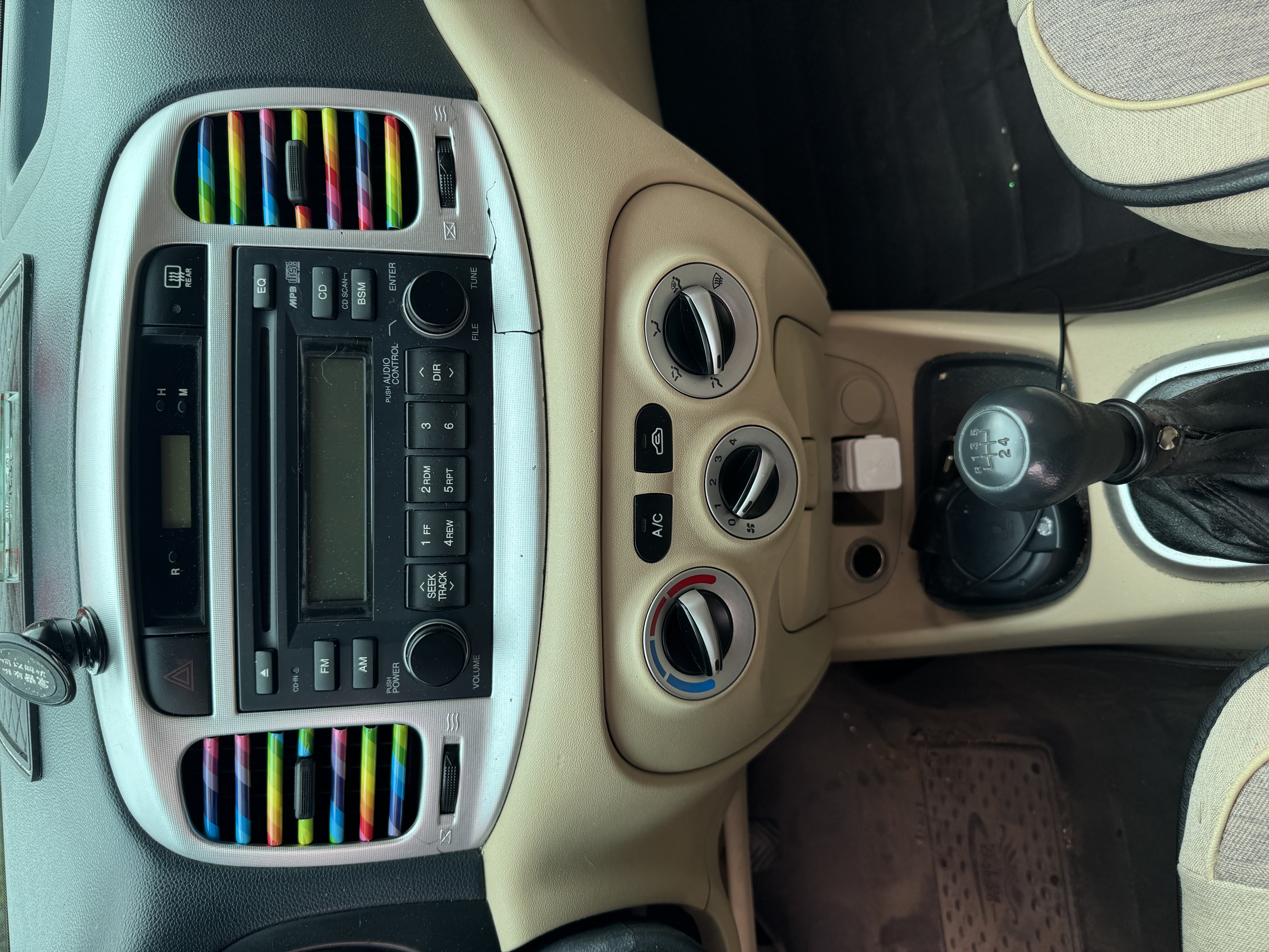 Hyundai Accent 2010 #11 Hyundai Accent 2010 car image #11