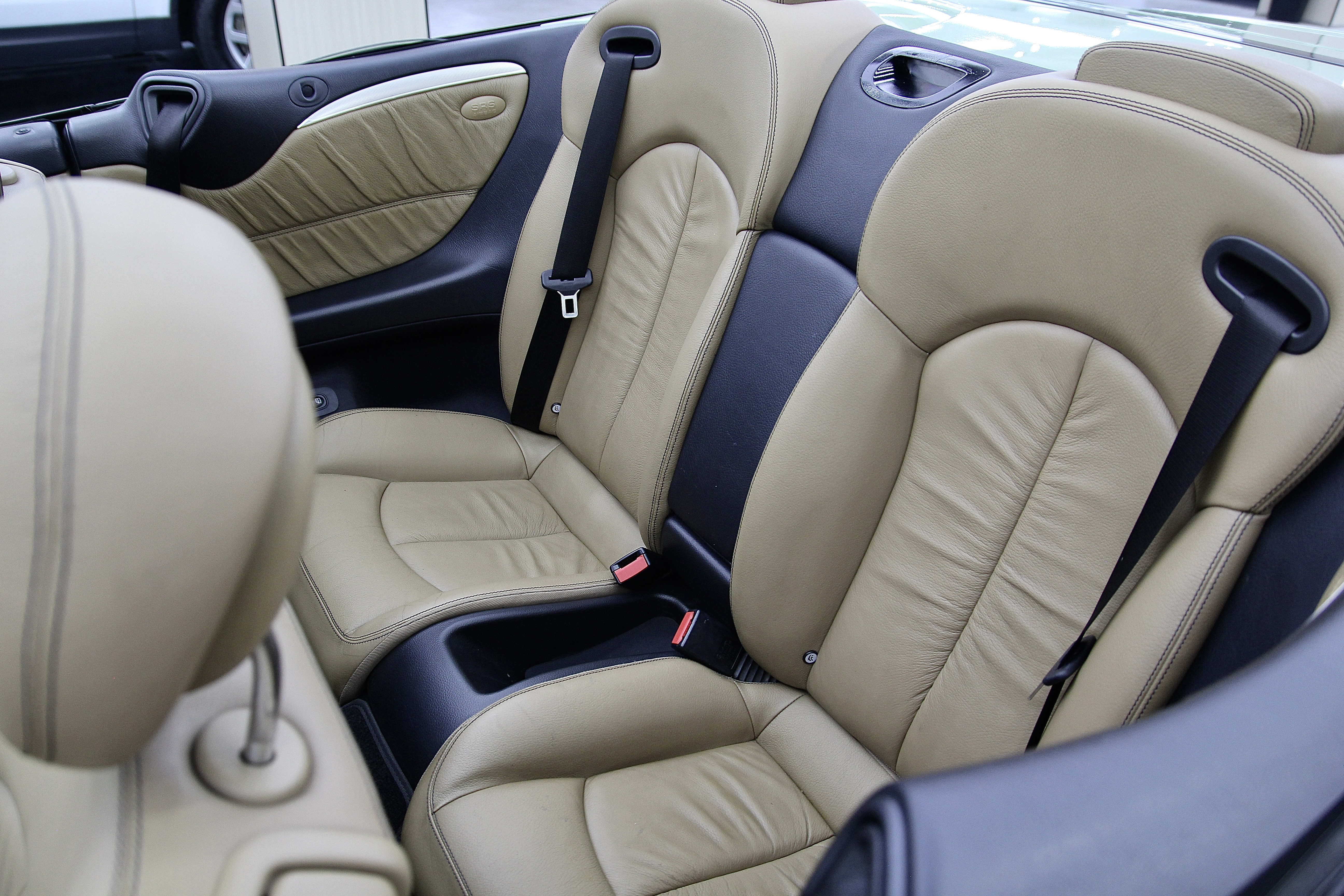 Mercedes-Benz CLK Class 2007 car image #11