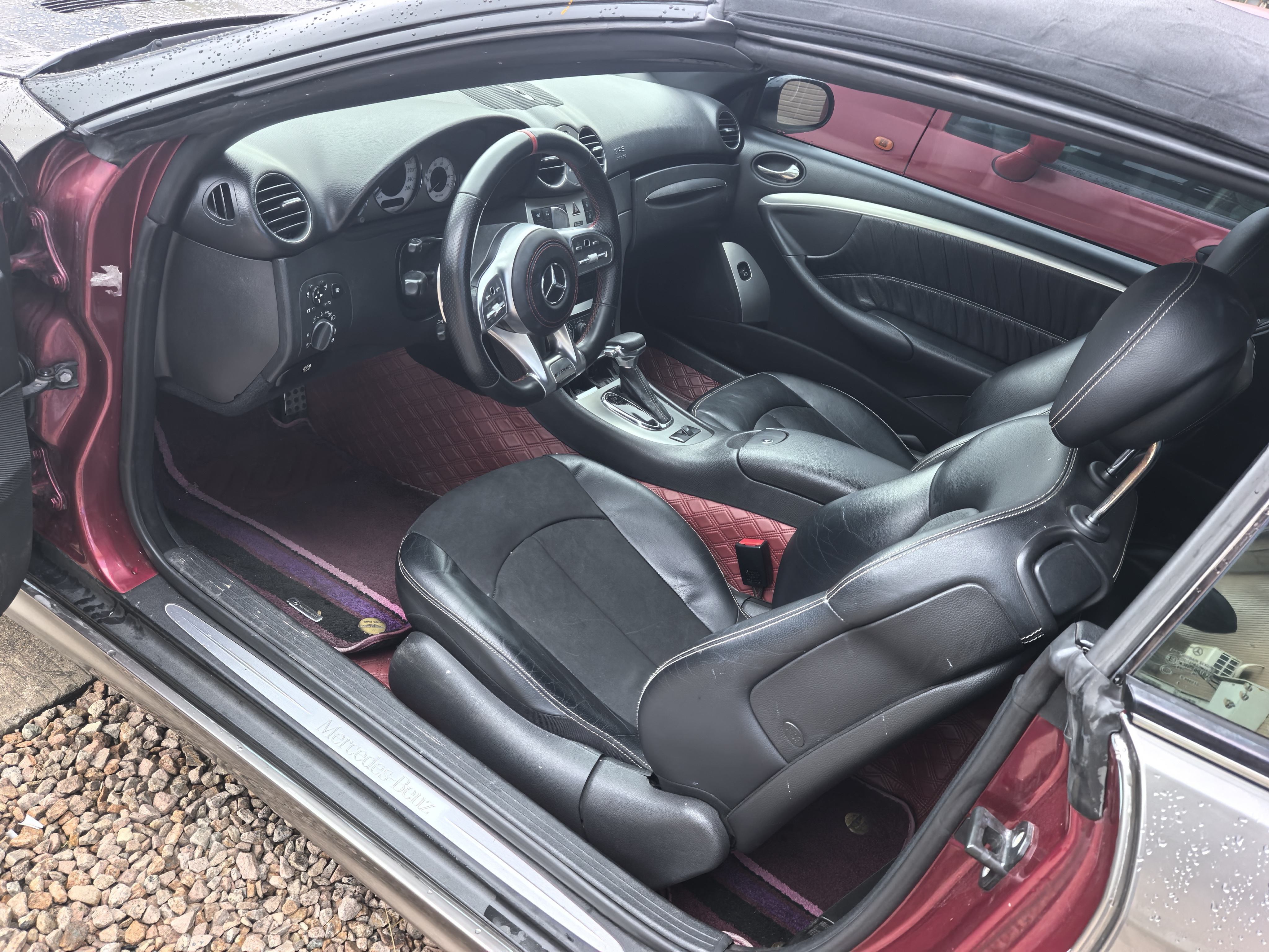 Mercedes-Benz CLK Class 2009 immagine di auto #11