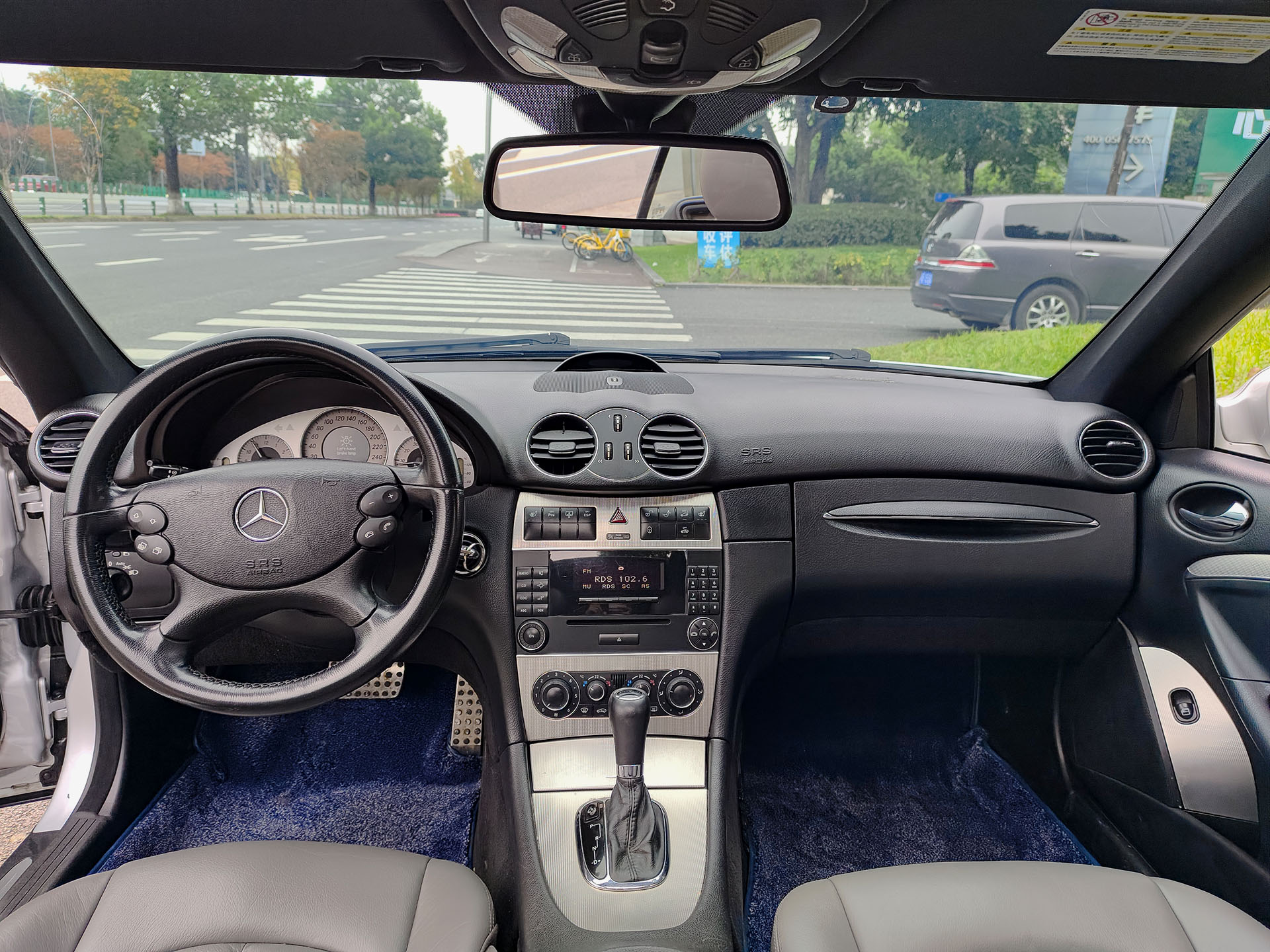 Mercedes-Benz CLK Class 2008 #11 Mercedes-Benz CLK Class 2008 car image #11