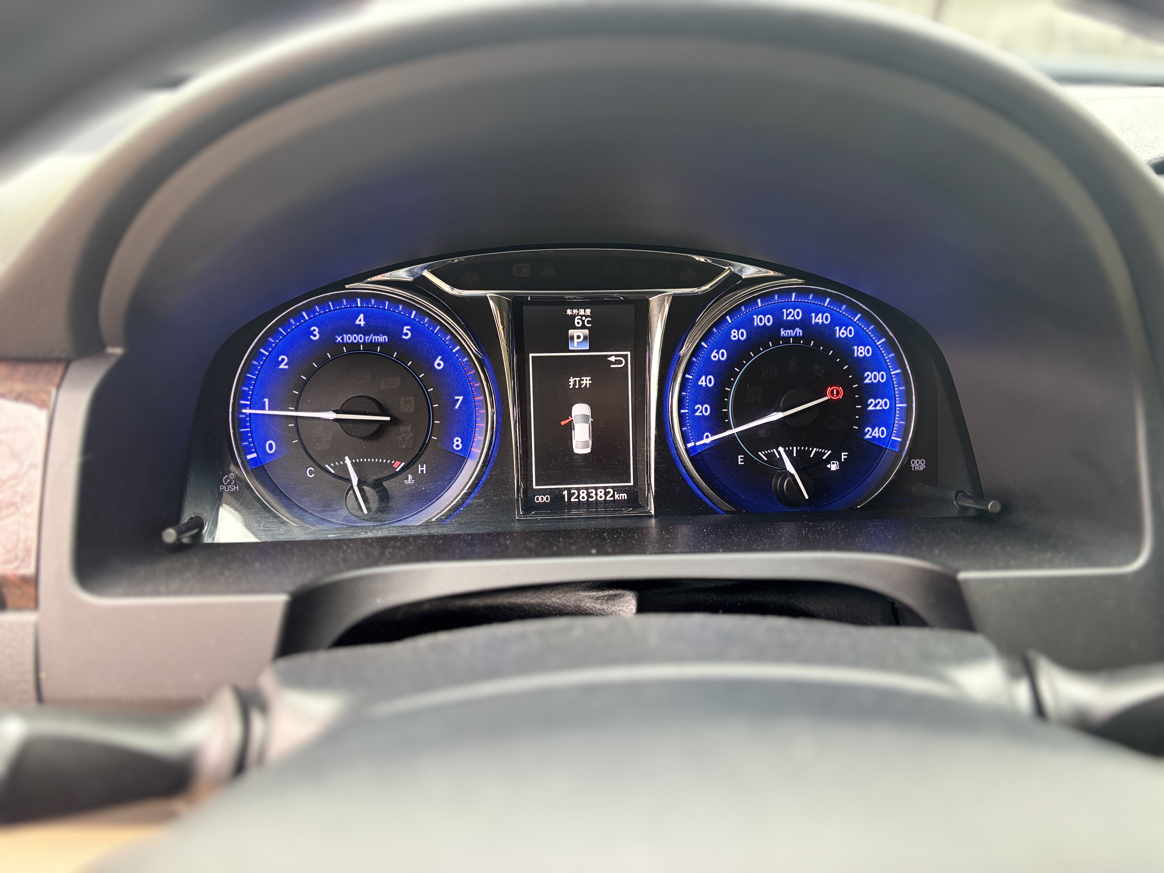 Toyota Camry 2016 car image #11