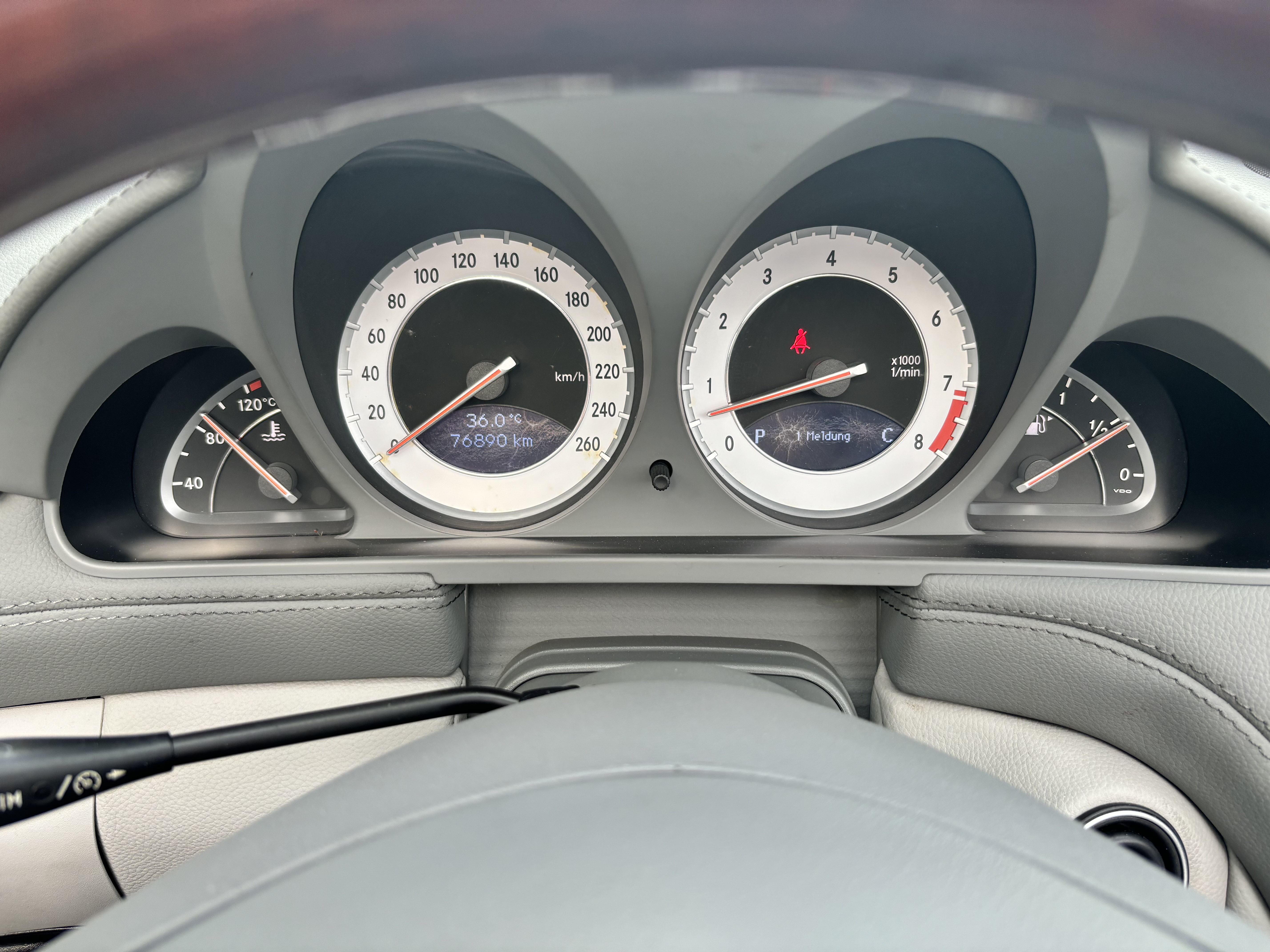 Mercedes-Benz SL Class 2009 #11 Mercedes-Benz SL Class 2009 car image #11