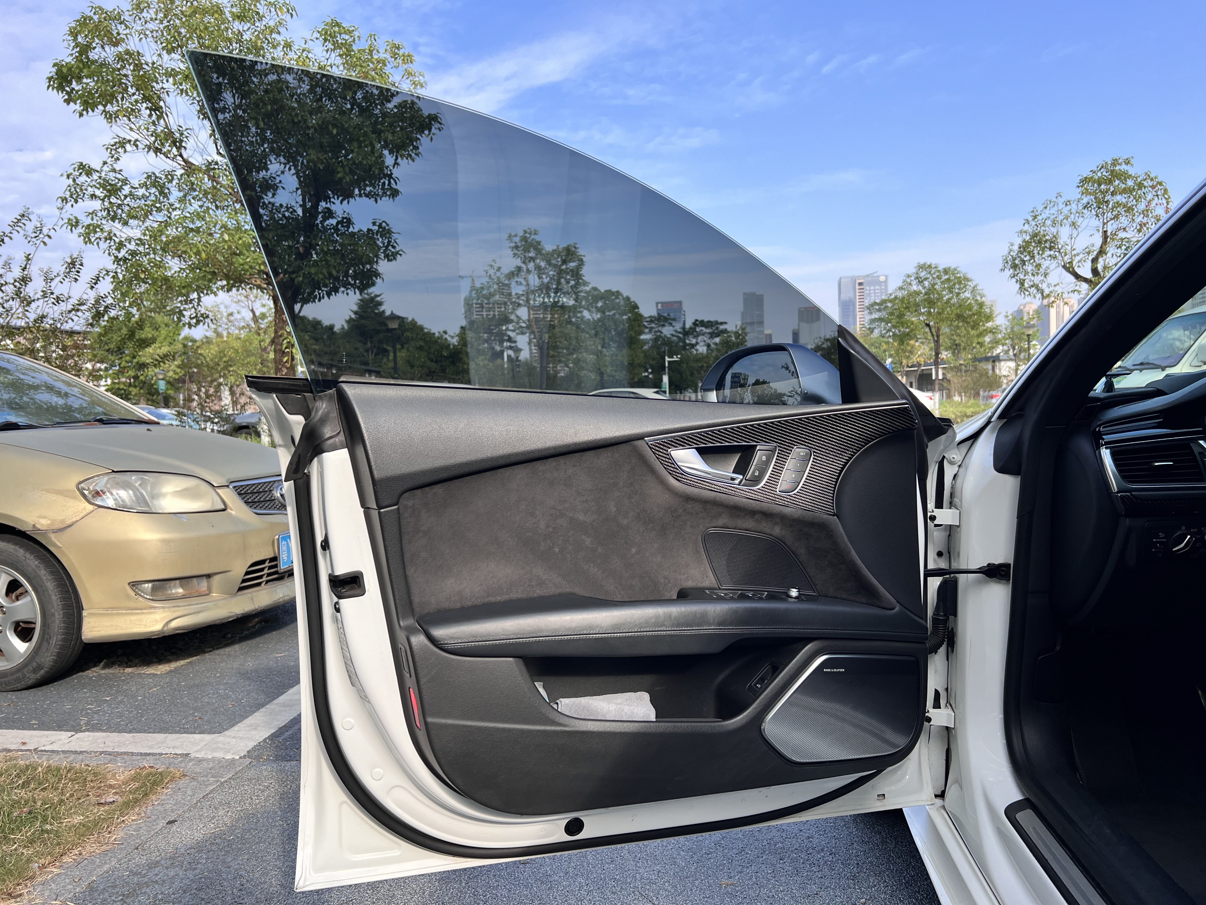 Audi RS 7 2015 car image #11