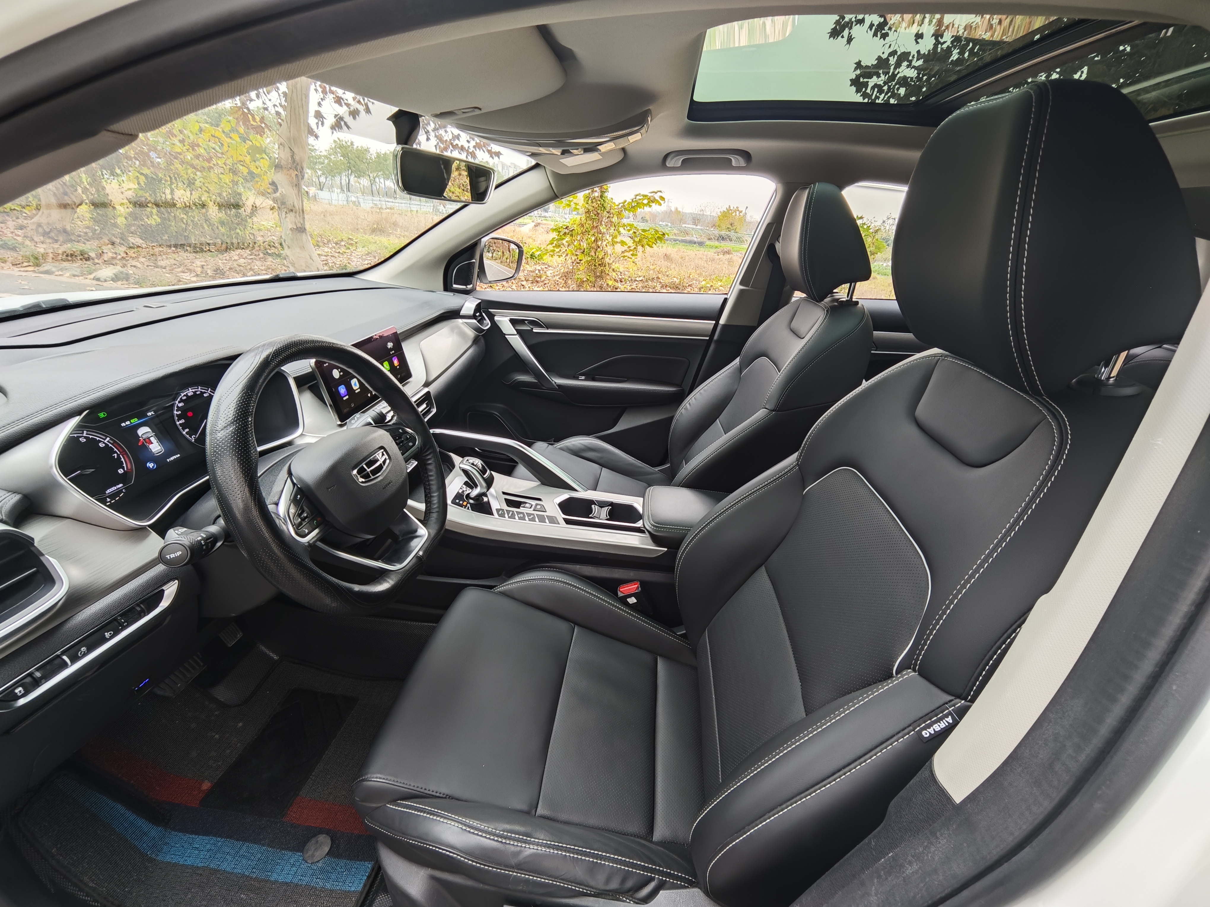 GEELY Coolray 2020 #11 GEELY Coolray 2020 car image #11