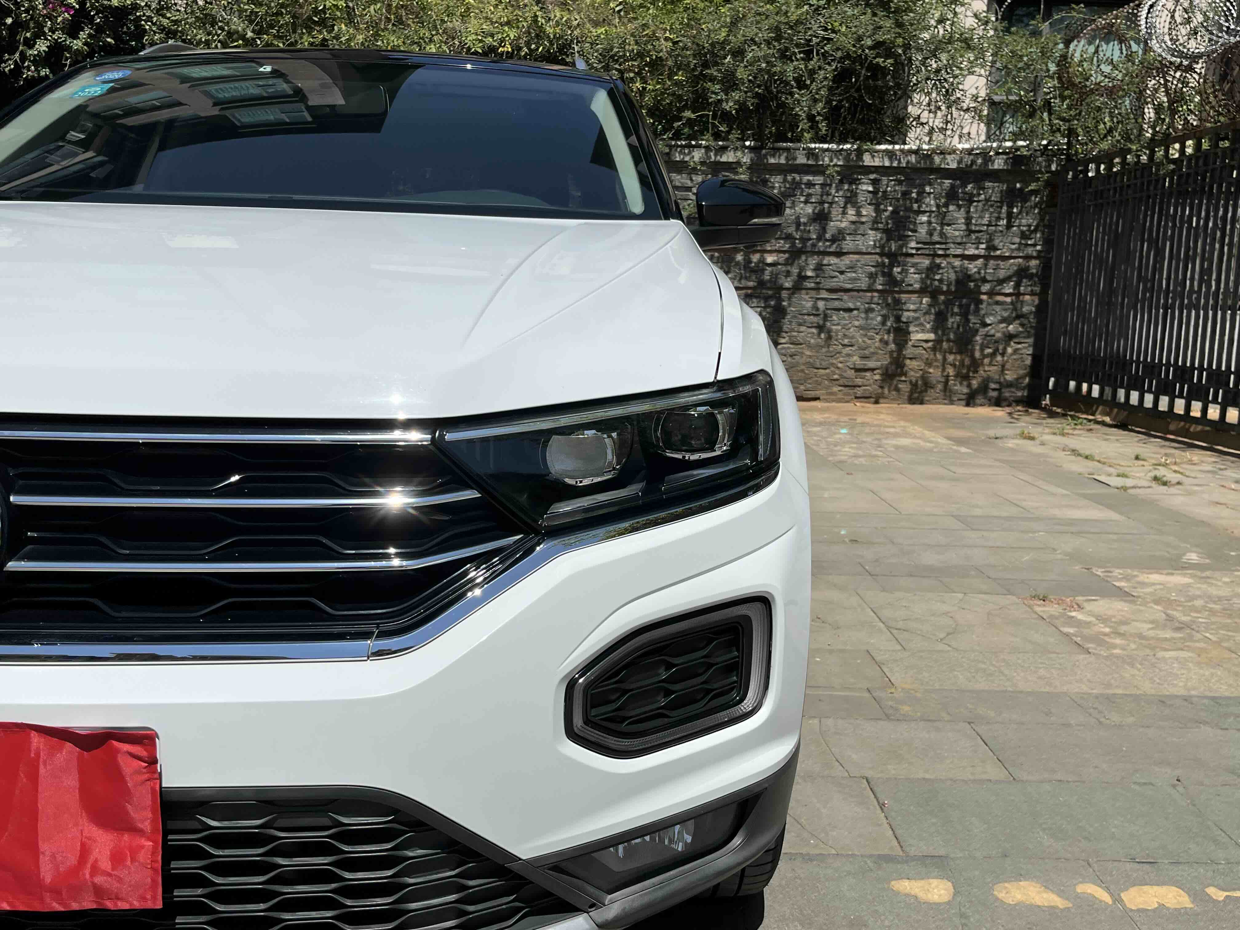 T-Roc 2018 car image #11