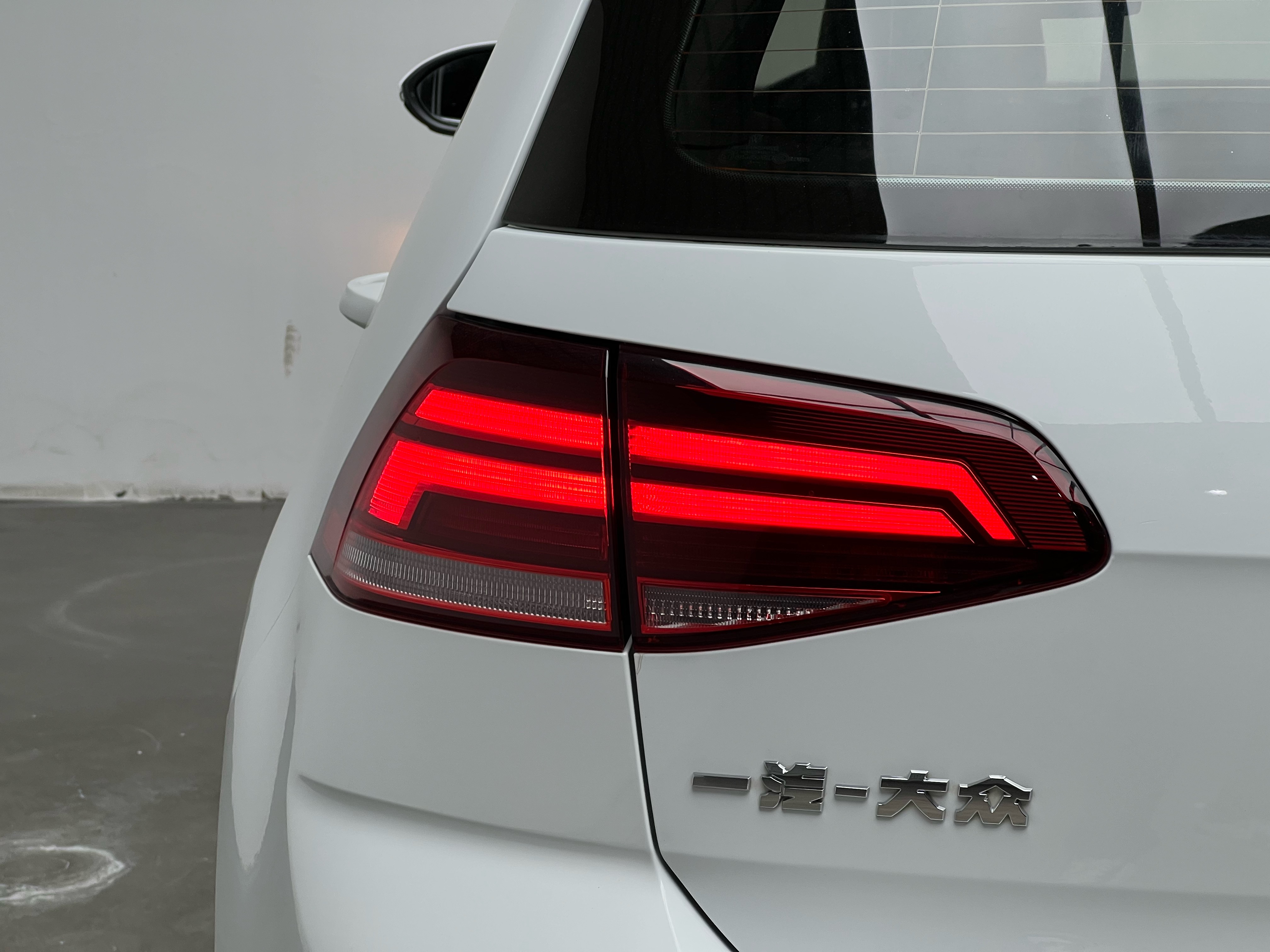 Volkswagen Golf 2019 #11 Volkswagen Golf 2019 car image #11