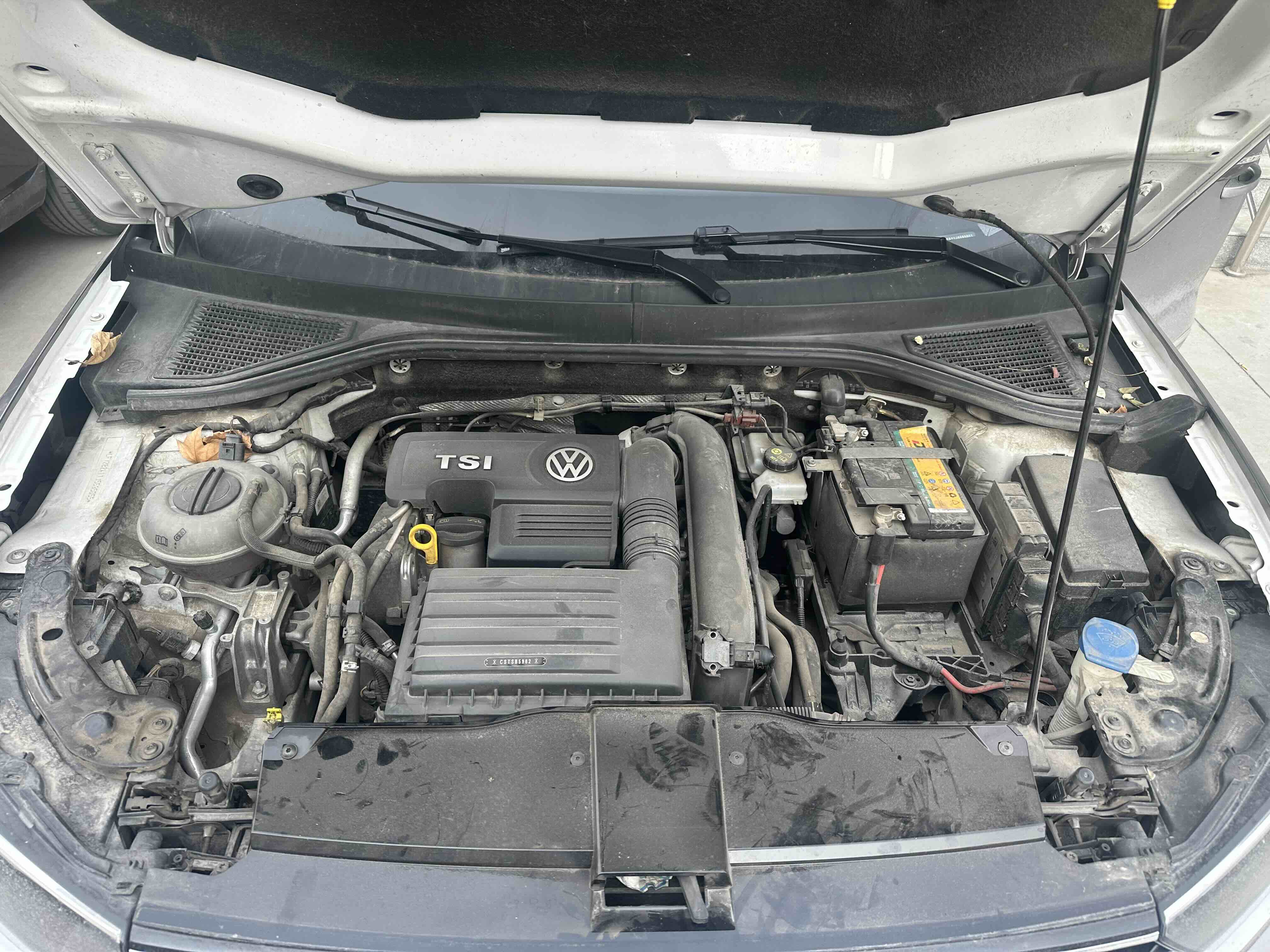 Volkswagen T-Roc 2019 car image #11
