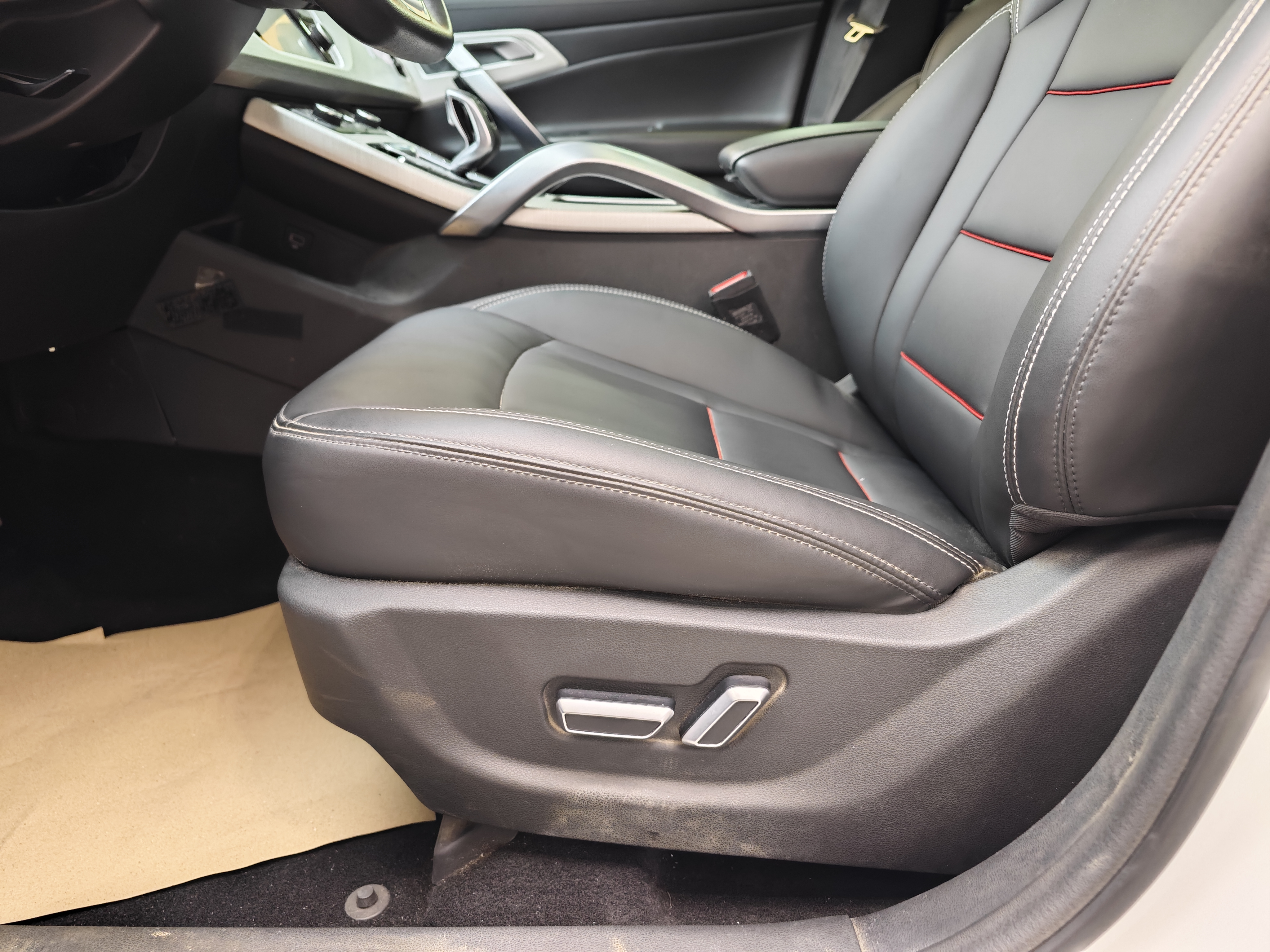 GEELY Boyue 2020 #11 GEELY Boyue 2020 car image #11