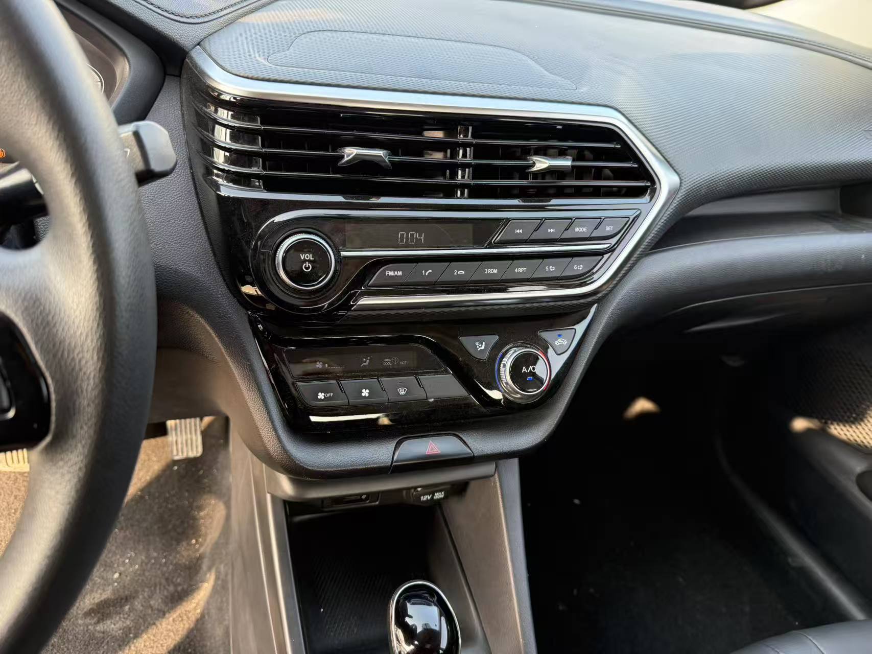 Changan Alsvin 2020 car image #11