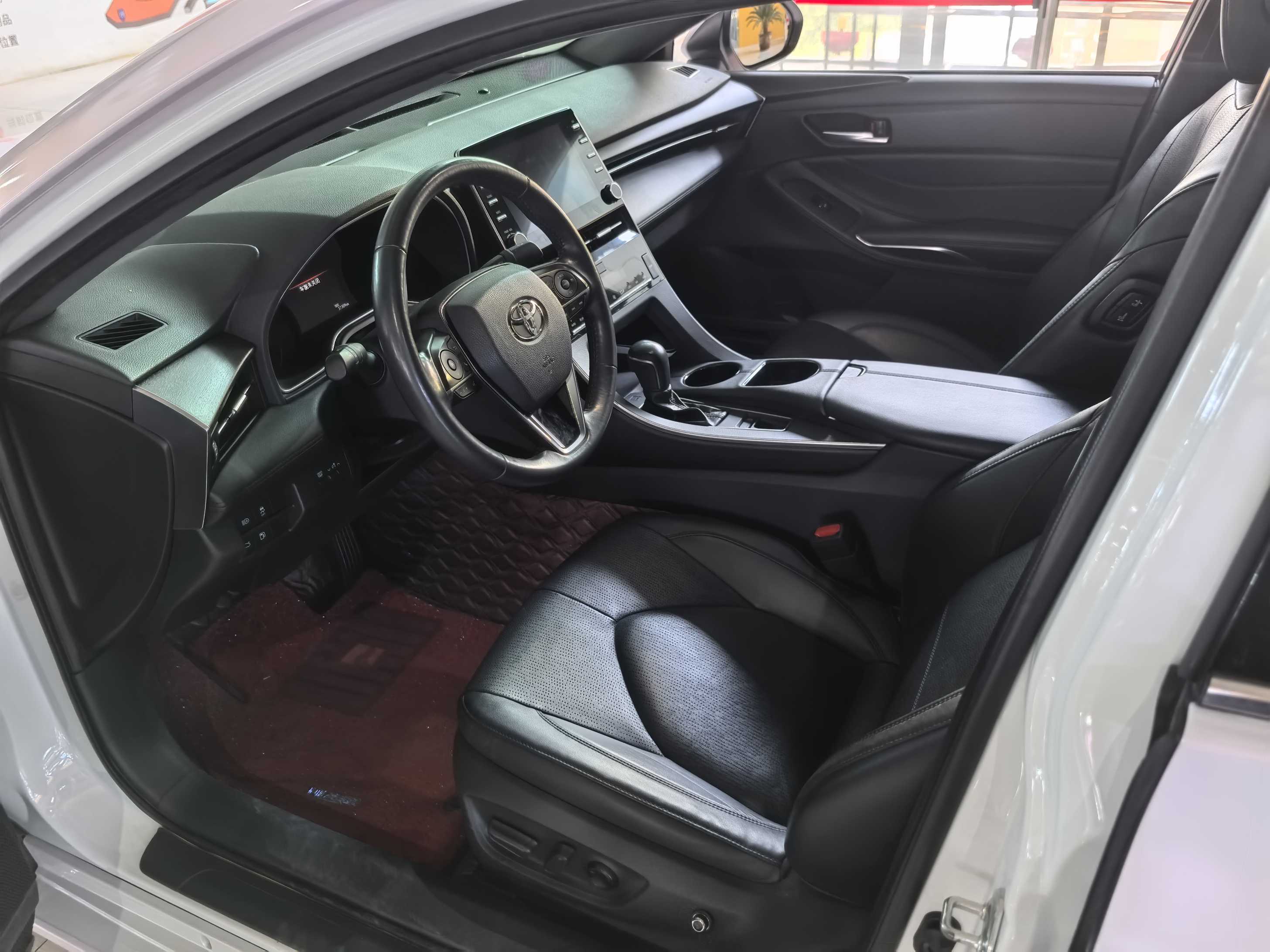 Toyota Avalon 2021 immagine di auto #11