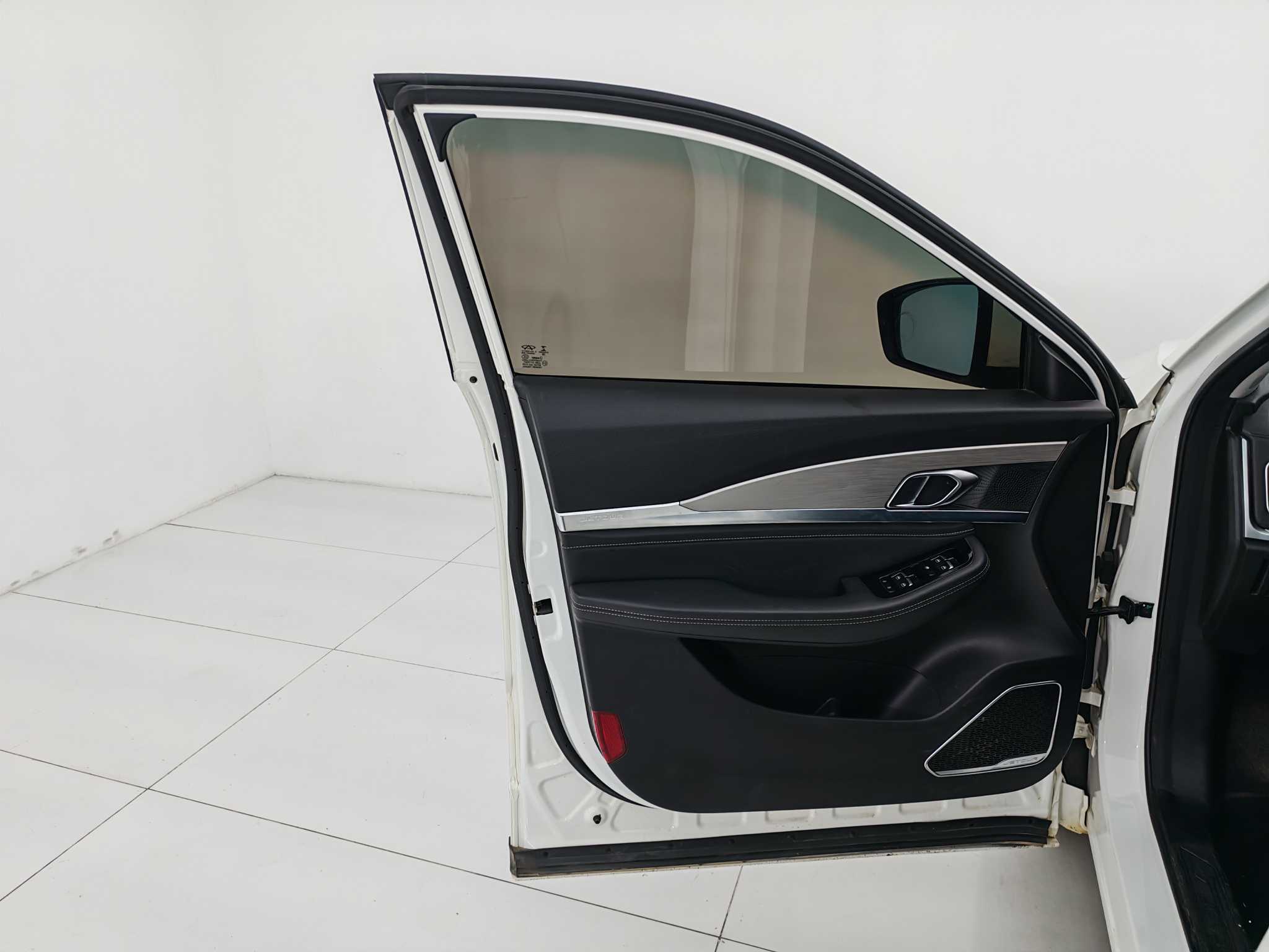 X70 2020 #11 X70 2020 car image #11