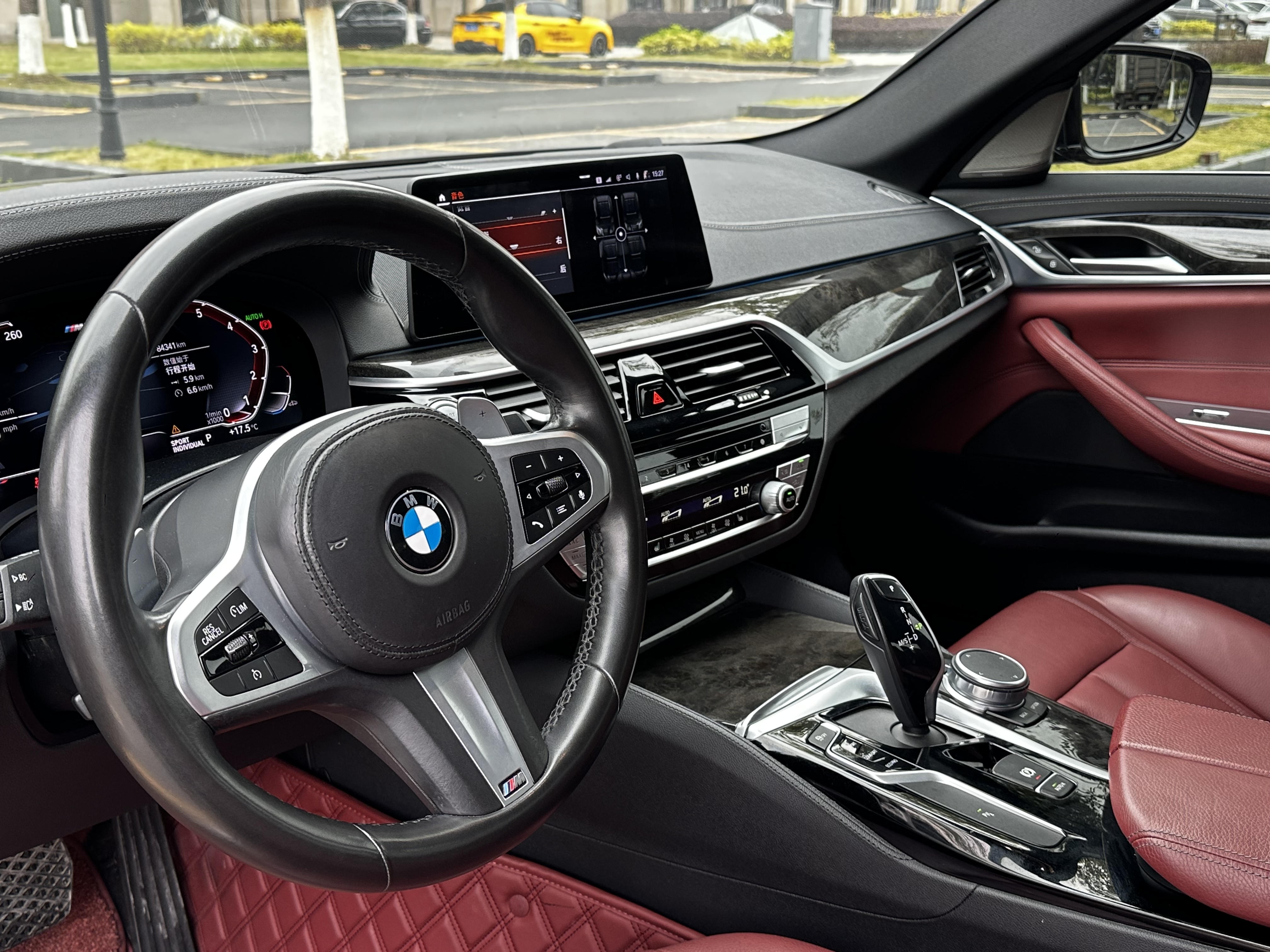 BMW 5 Series 2020 #11 BMW 5 Series 2020 car image #11