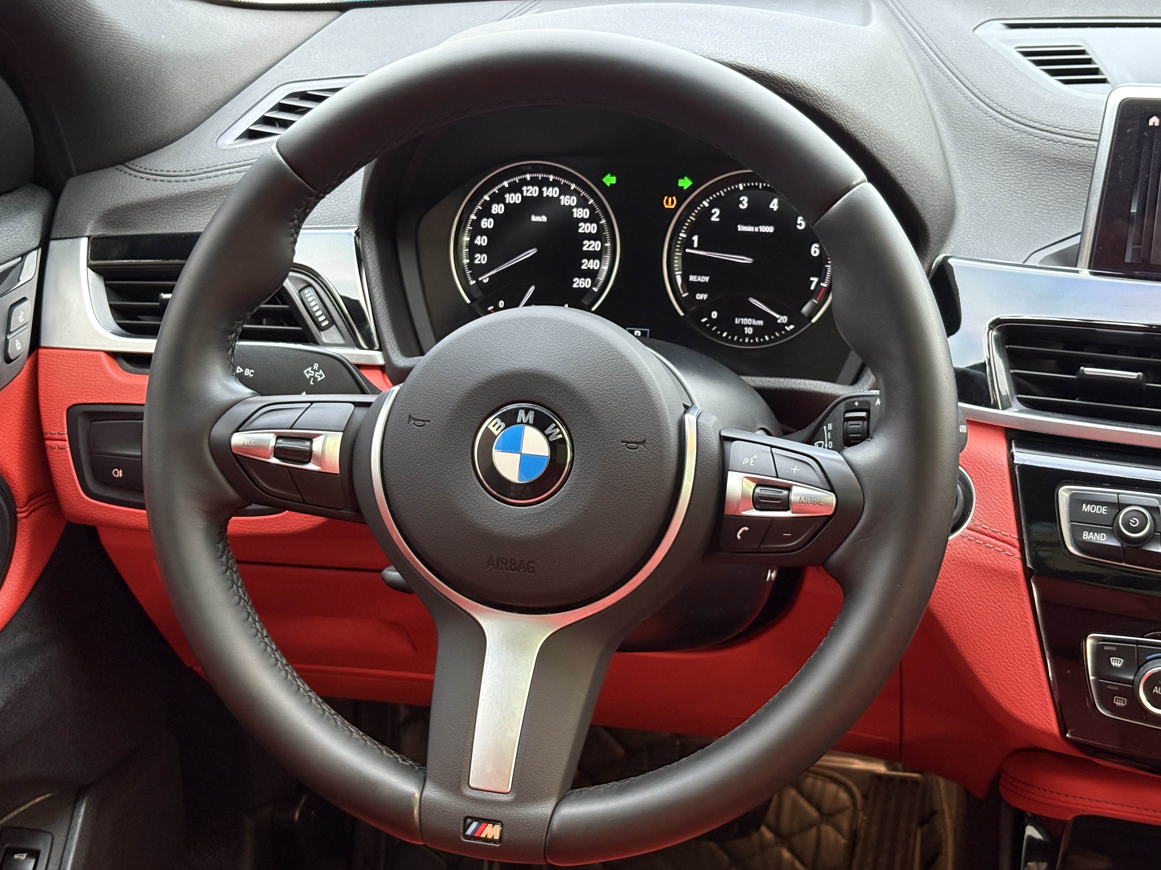 BMW X2 2020 car image #11