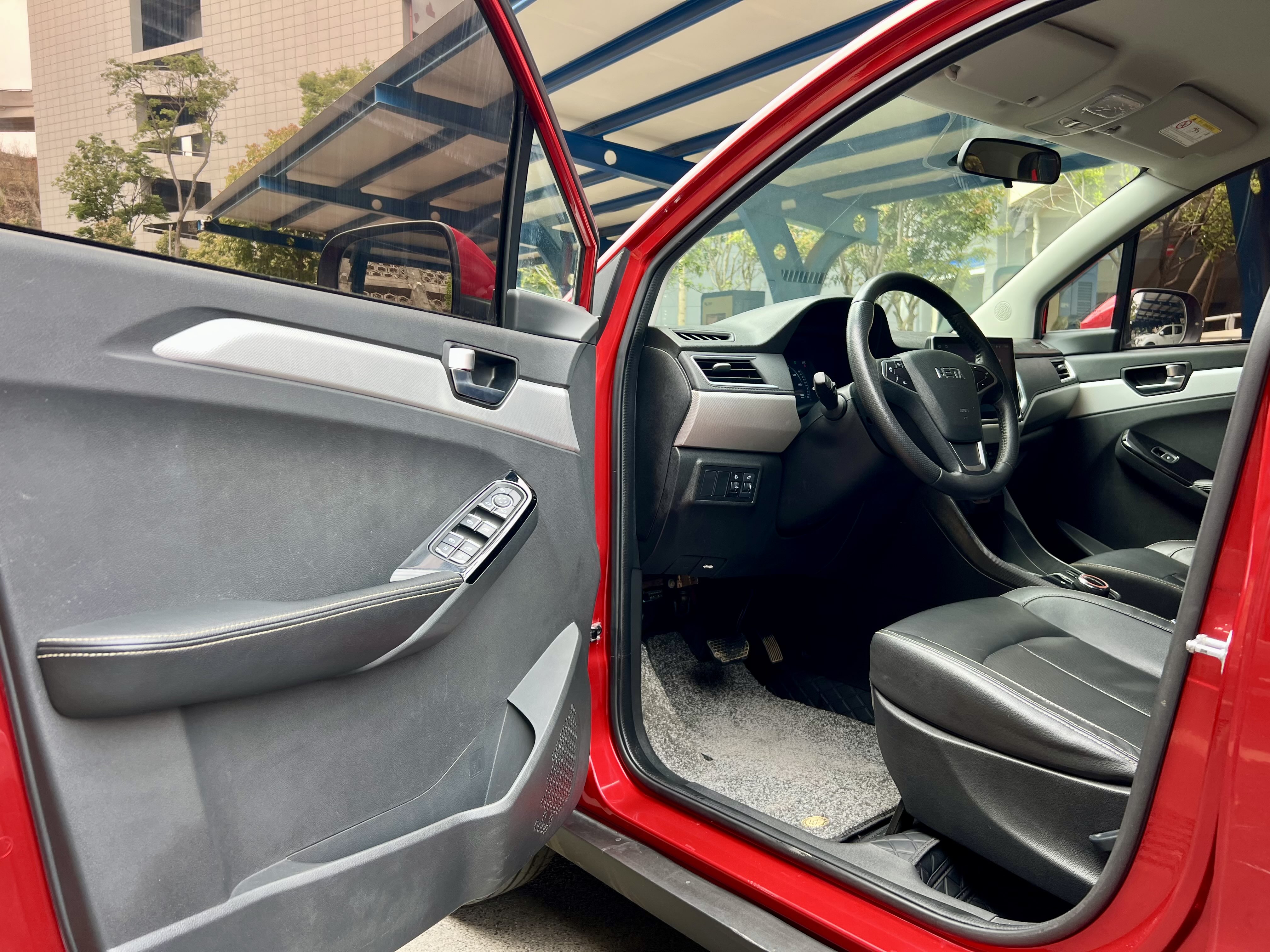 哪吒汽车 哪吒N01 2020 汽车图片 #11