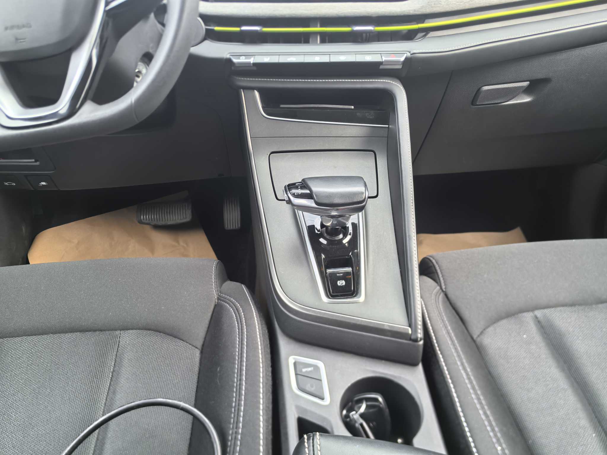 Changan E-Pro New Energy 2020 #11 Changan E-Pro New Energy 2020 car image #11