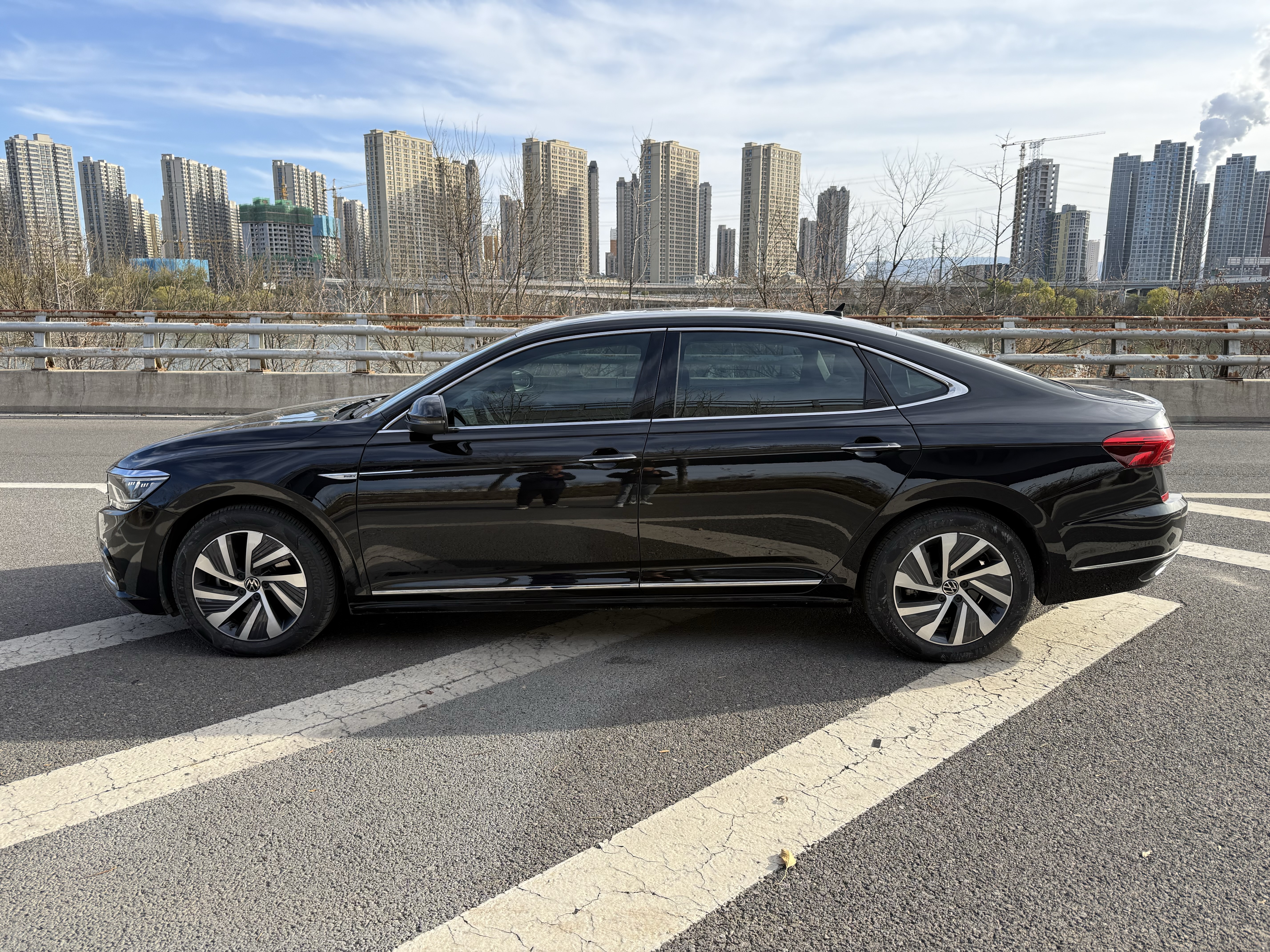Volkswagen Passat New Energy 2021 immagine di auto #11