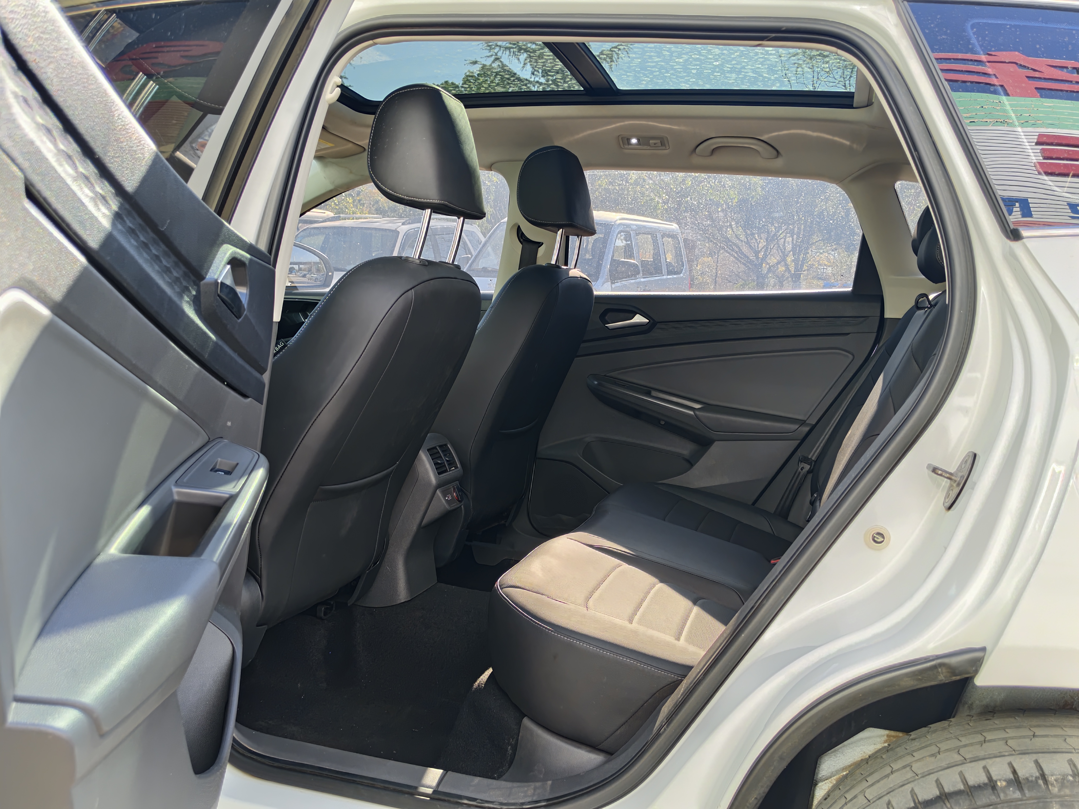 Jetta VS7 2021 car image #11