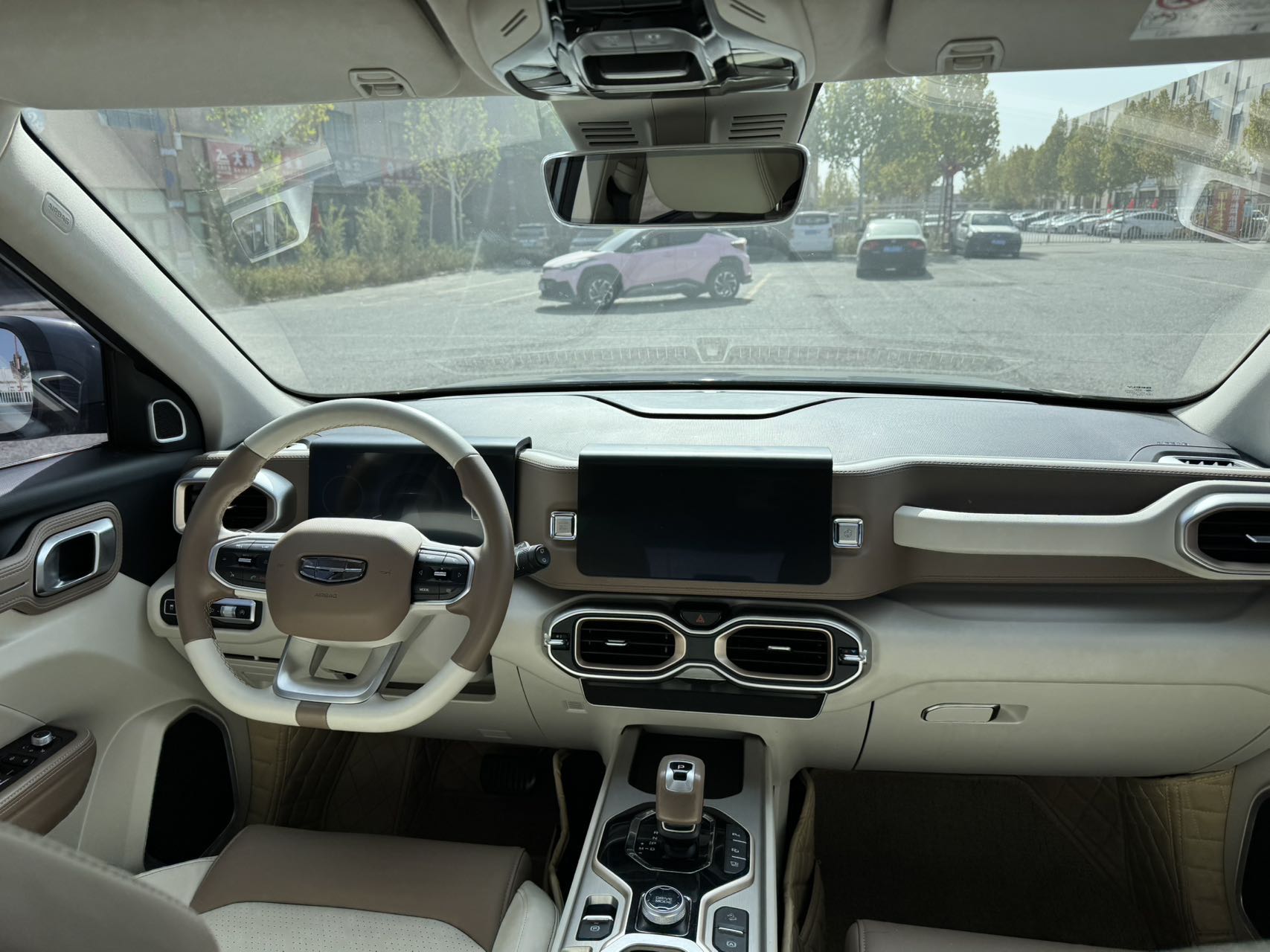 GEELY ICON 2022 صورة سيارة #11