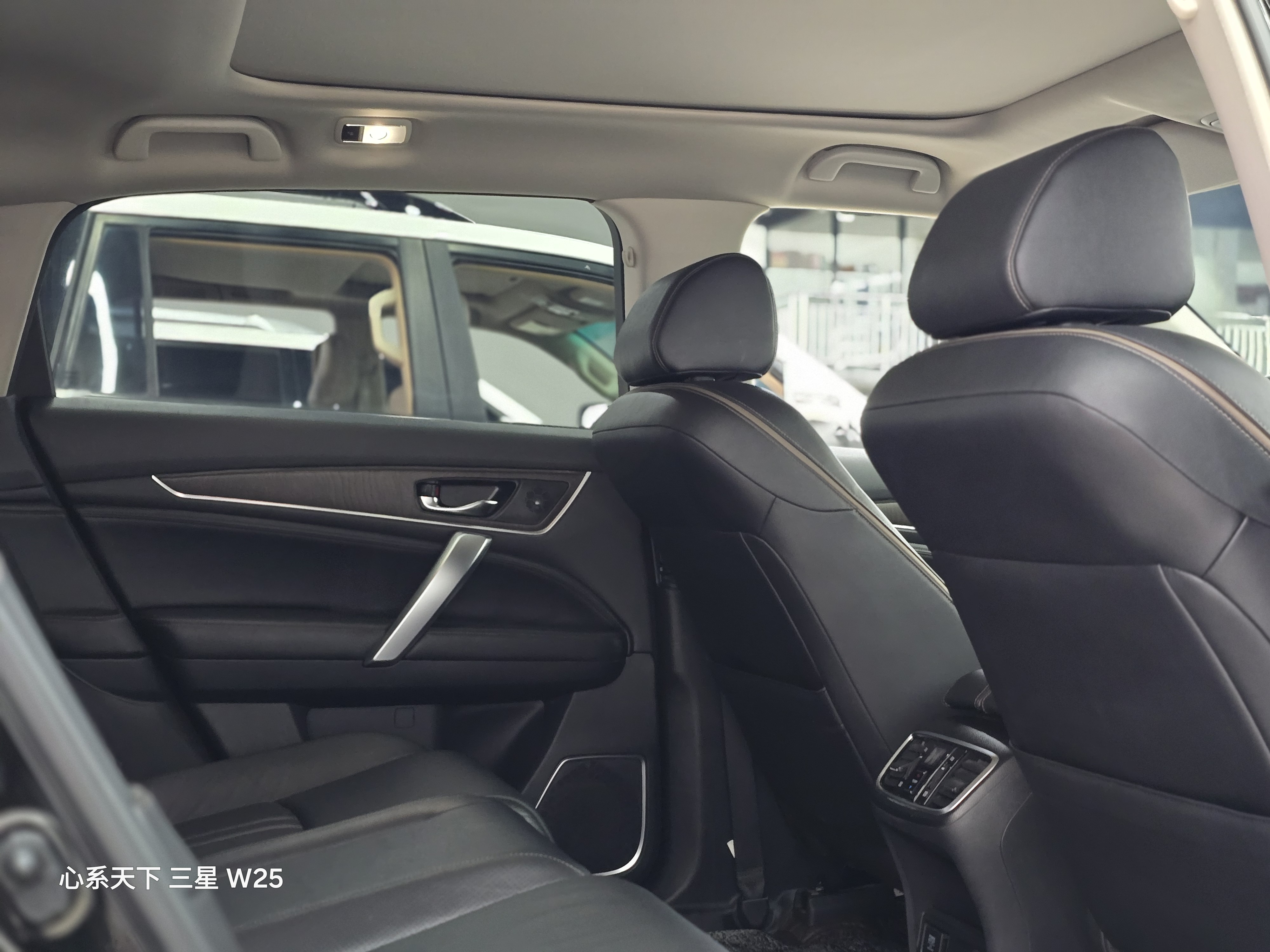 Honda Avancier 2022 #11 Honda Avancier 2022 صورة سيارة #11