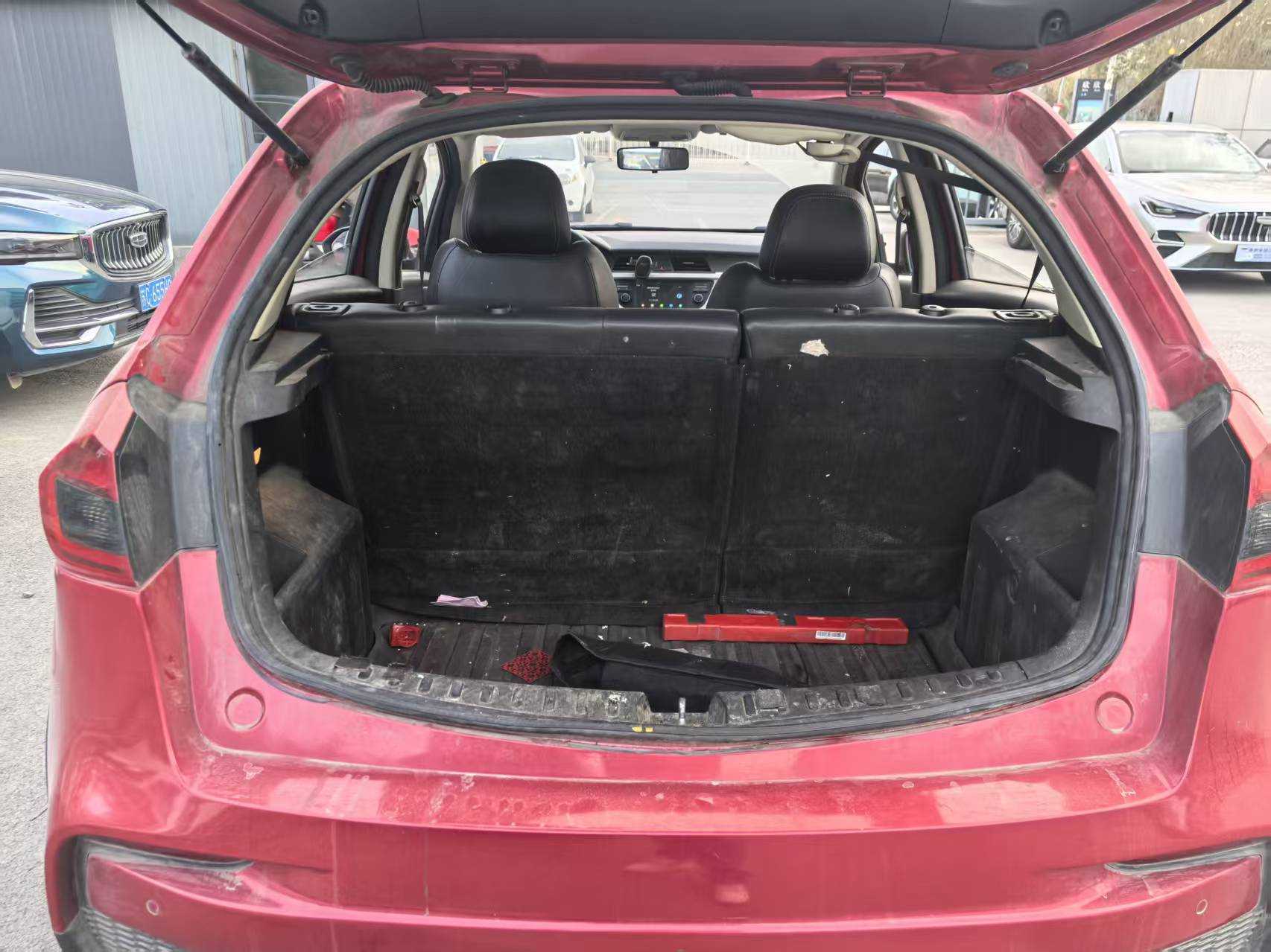Vision X3 2021 car image #11