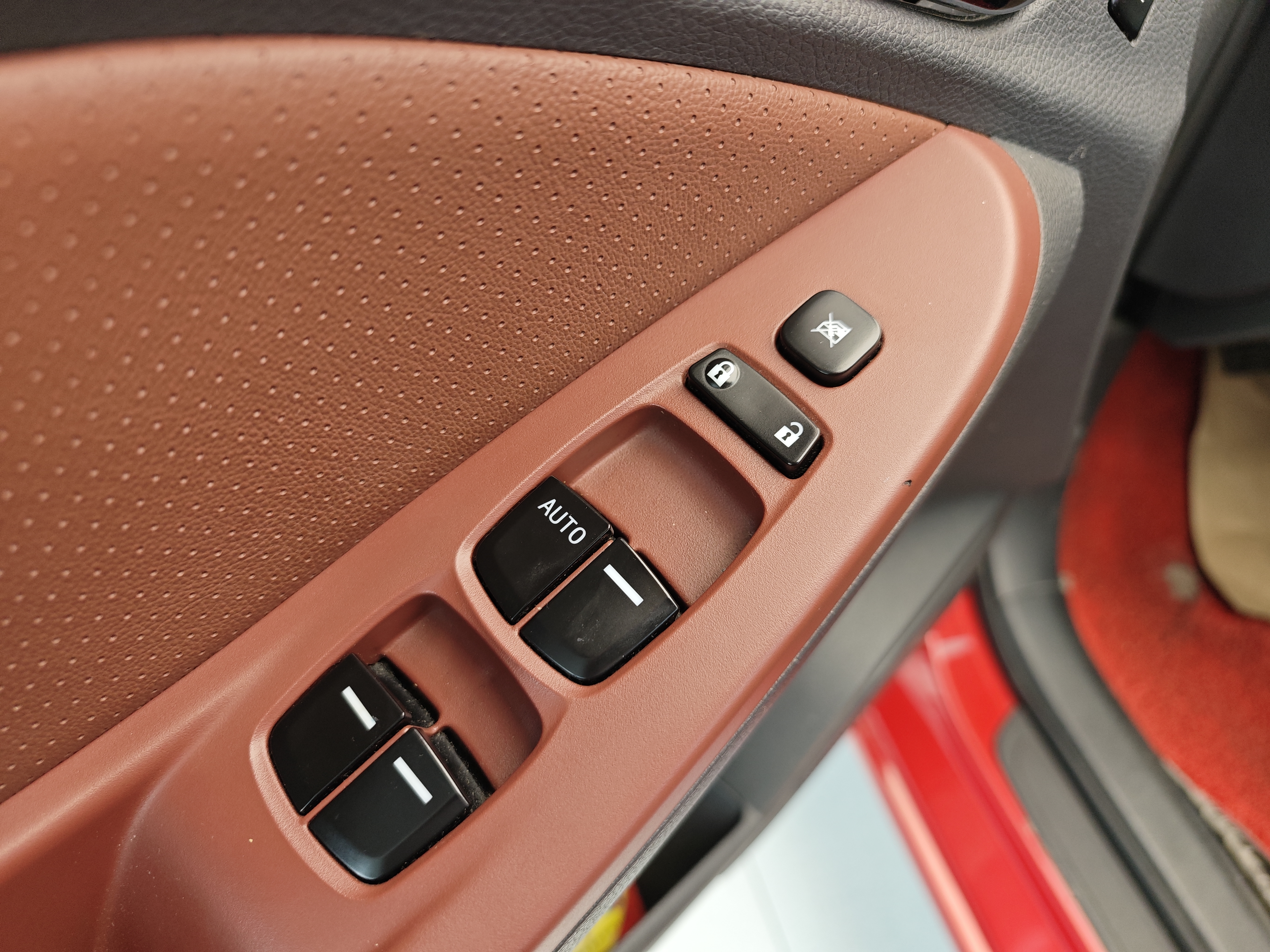 BYD G5 2016 #11 BYD G5 2016 car image #11