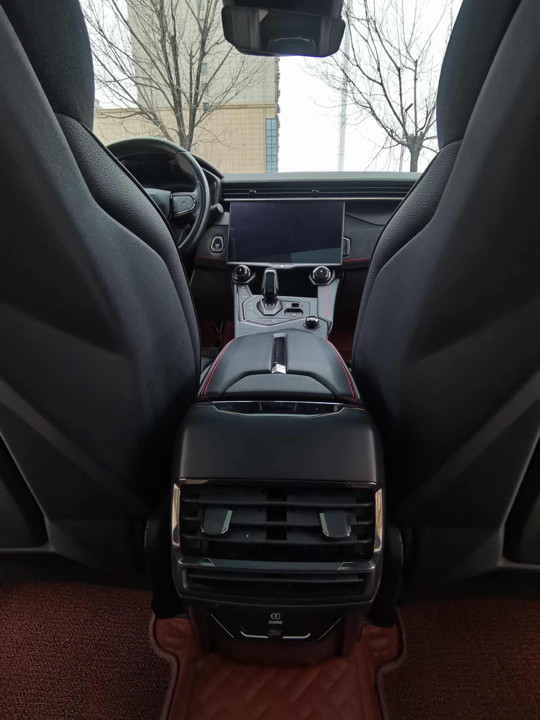 Lynk & Co 05 2020 car image #11