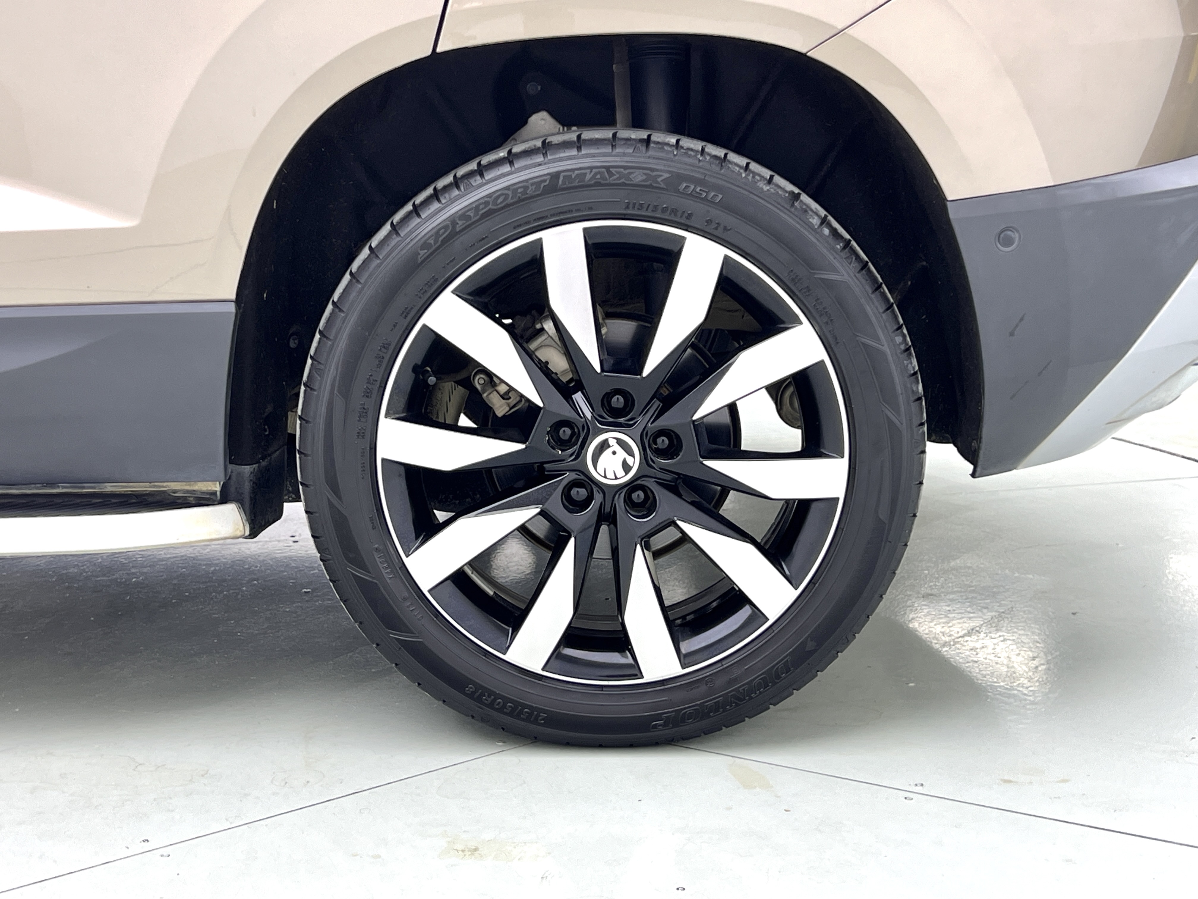 Skoda Karoq 2020 car image #11