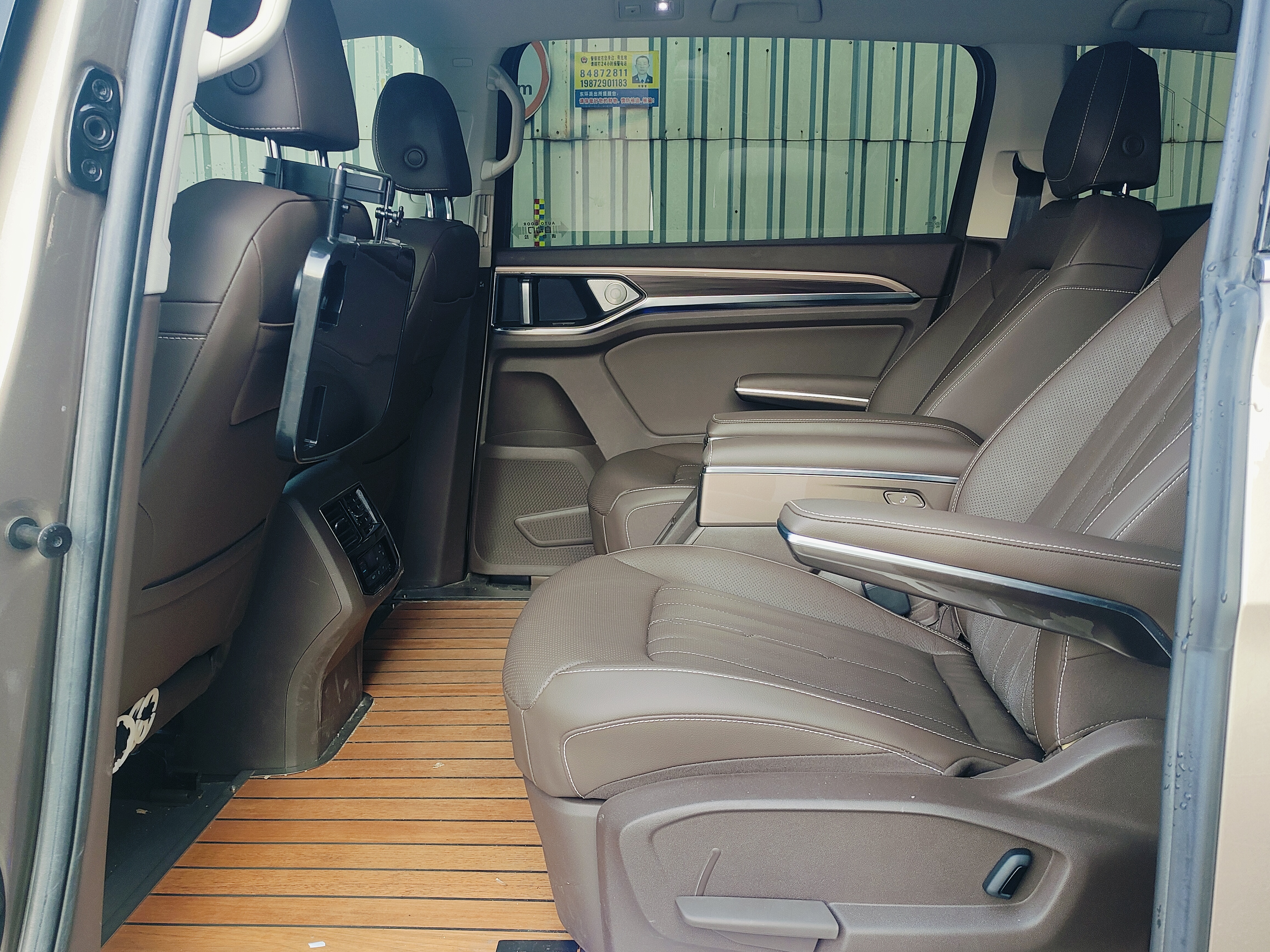 Volkswagen 2021 immagine di auto #11