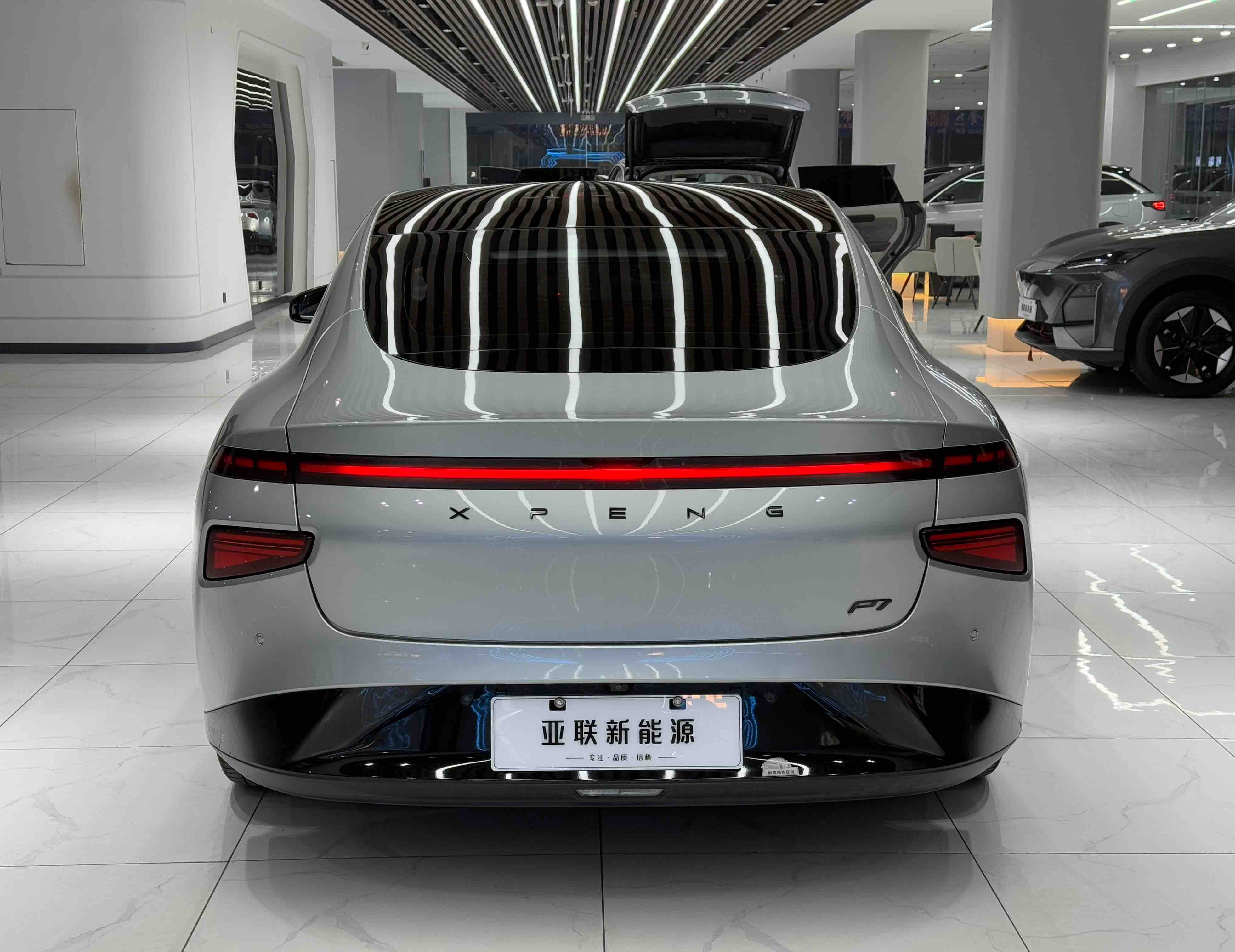 Xpeng P7 2020 imagem de carro #11