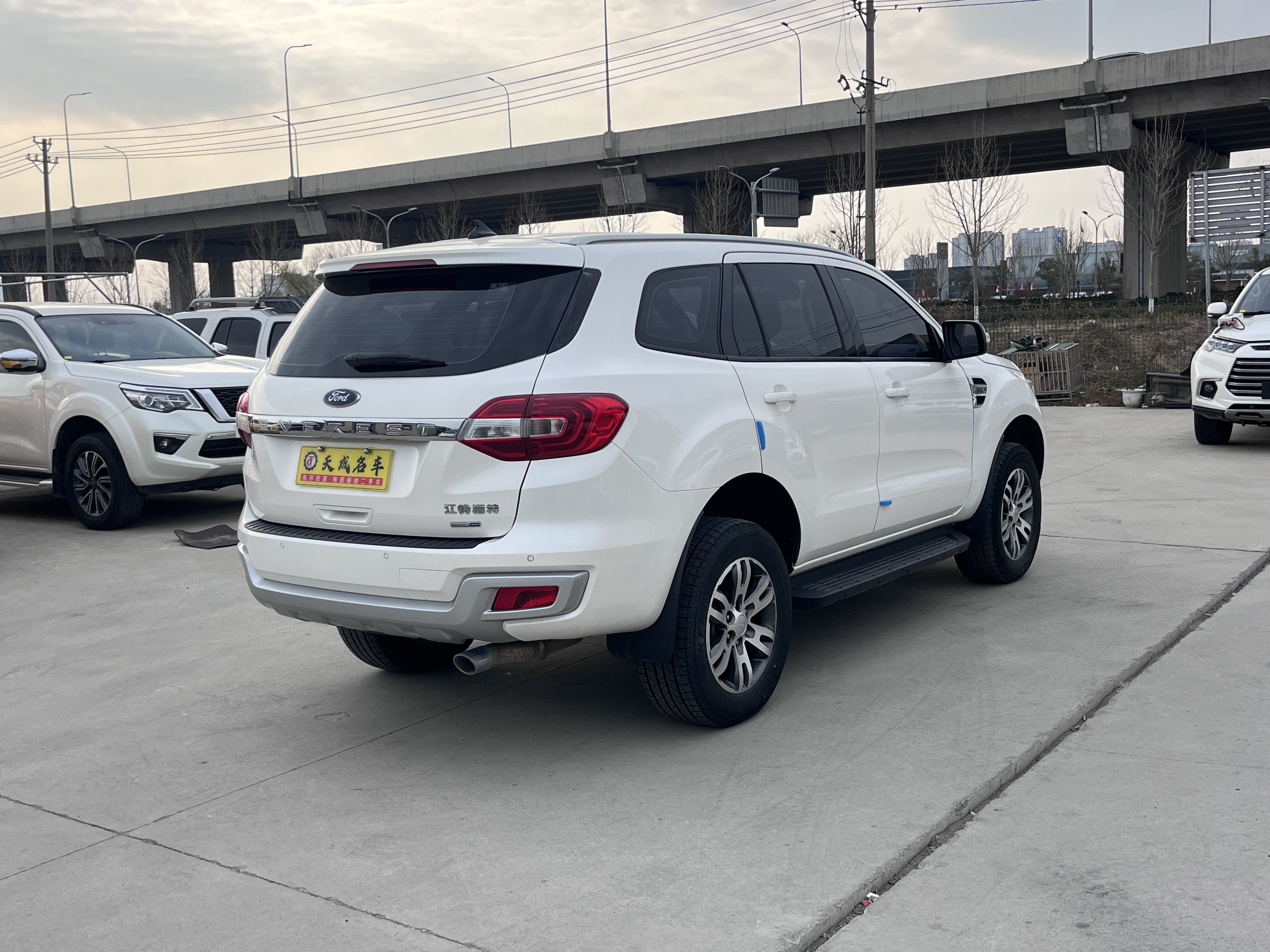 Ford Everest 2021 imagem de carro #11