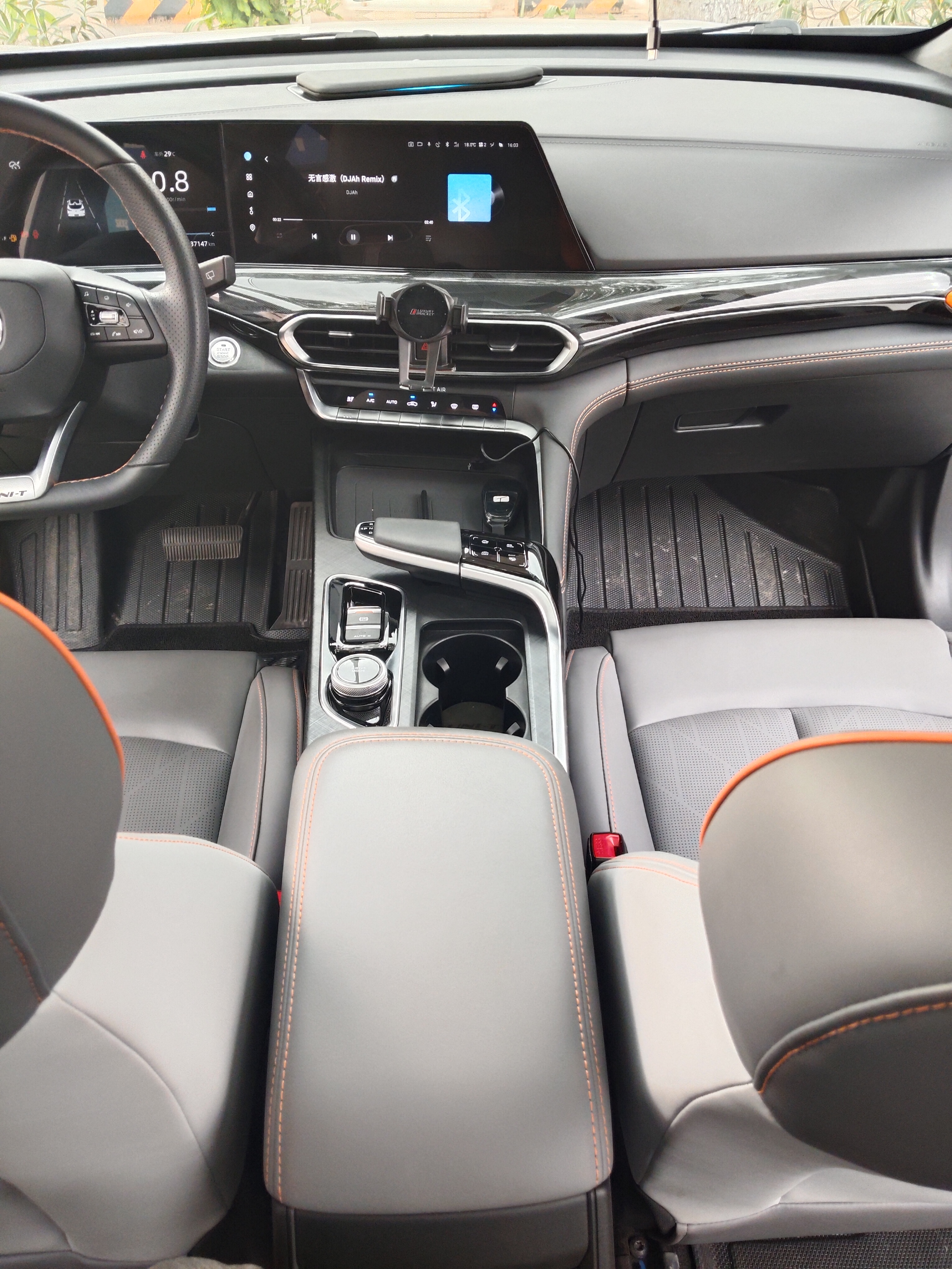 Changan UNI-T 2021 immagine di auto #11