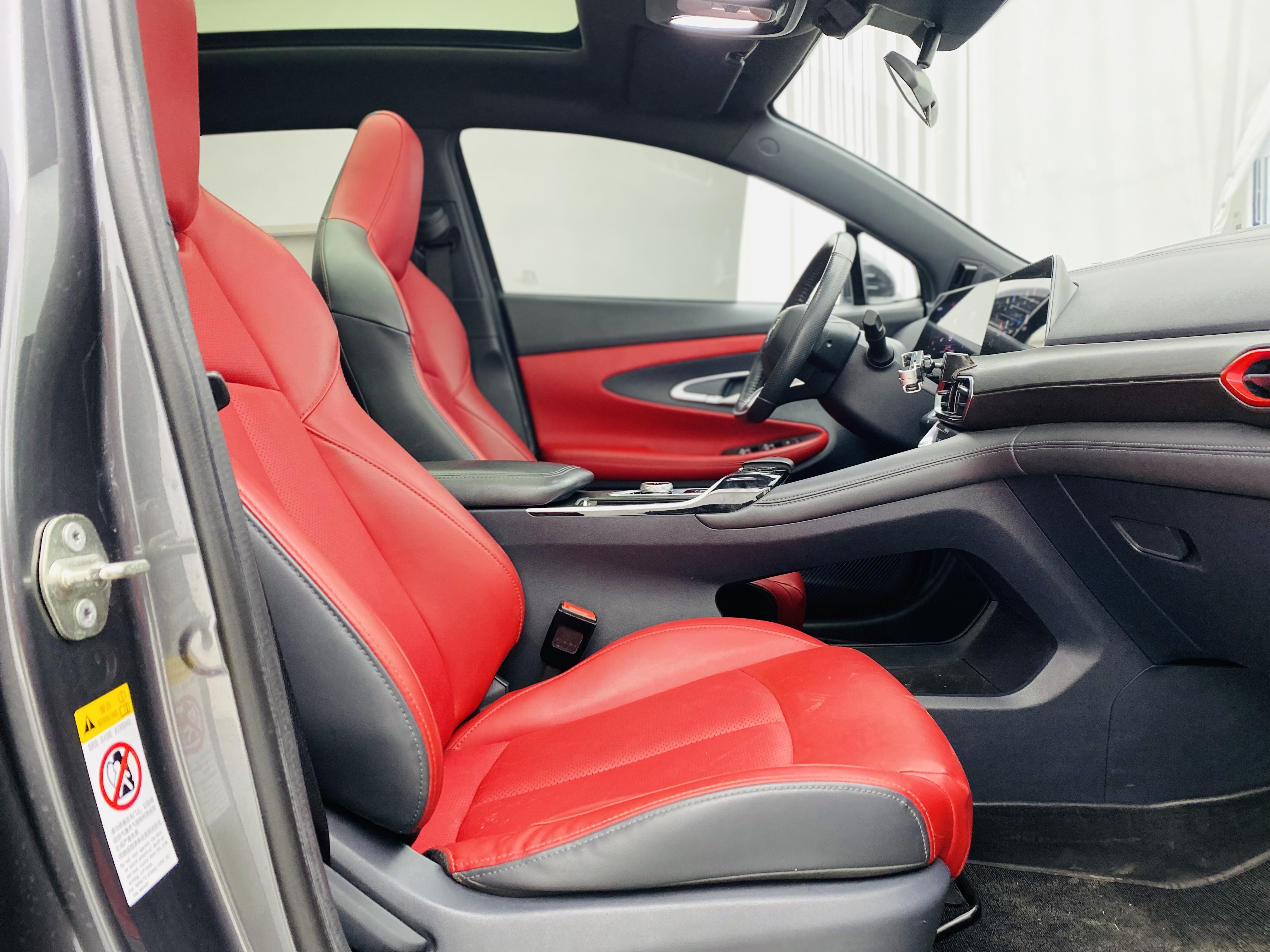 Changan UNI-T 2021 car image #11