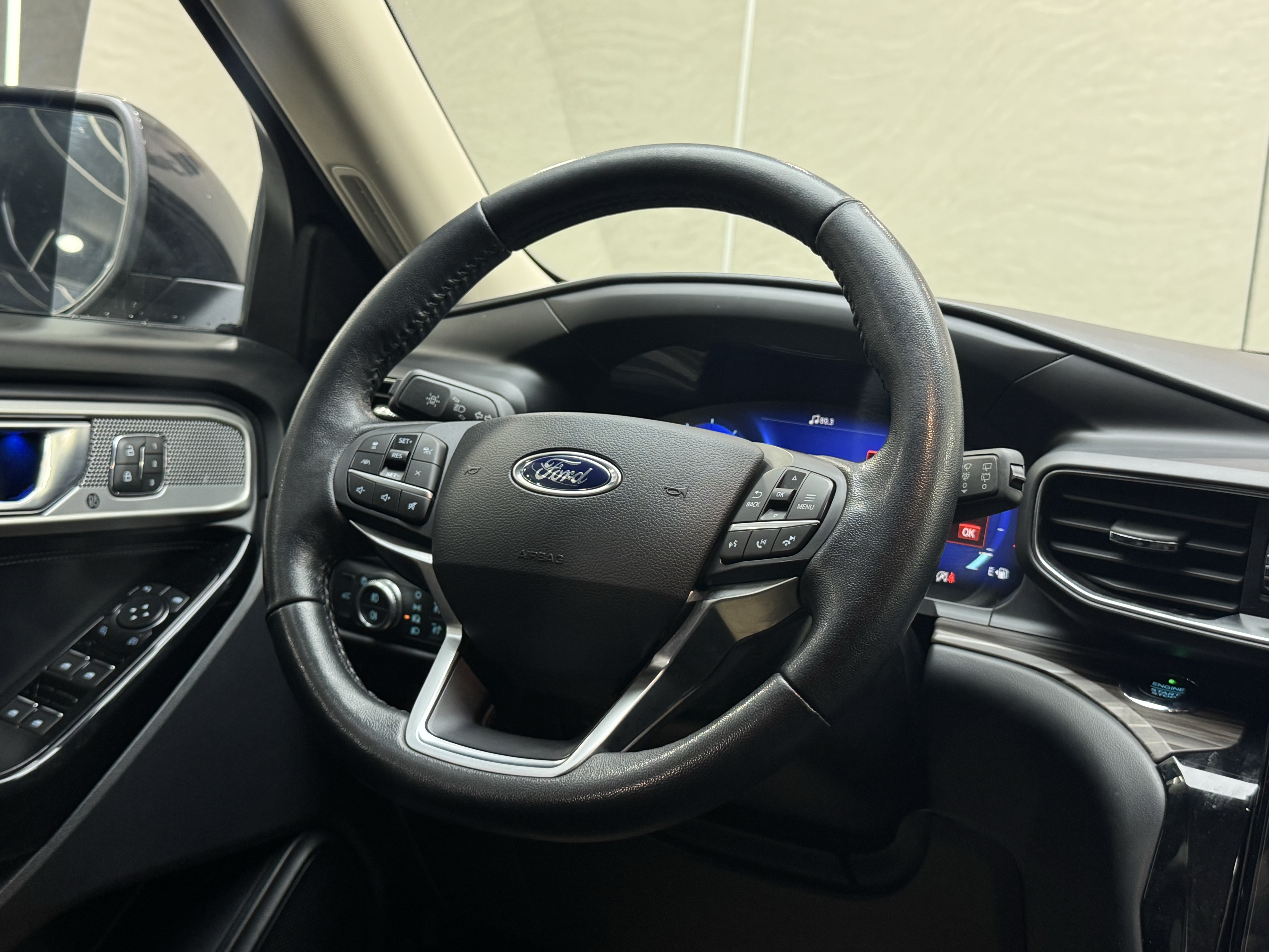 Ford Explorer 2020 #11 Ford Explorer 2020 car image #11