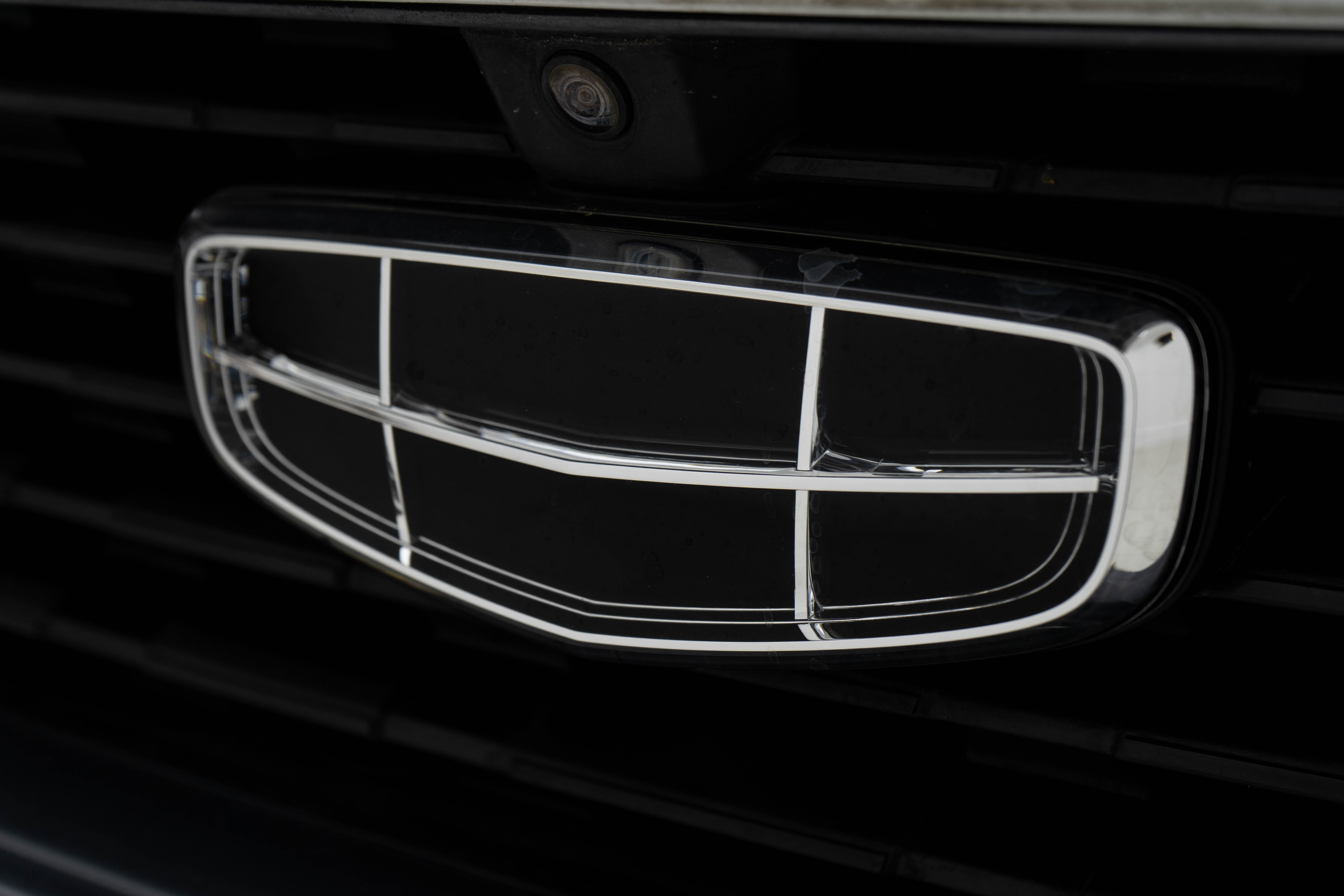 GEELY Okavango 2021 car image #11