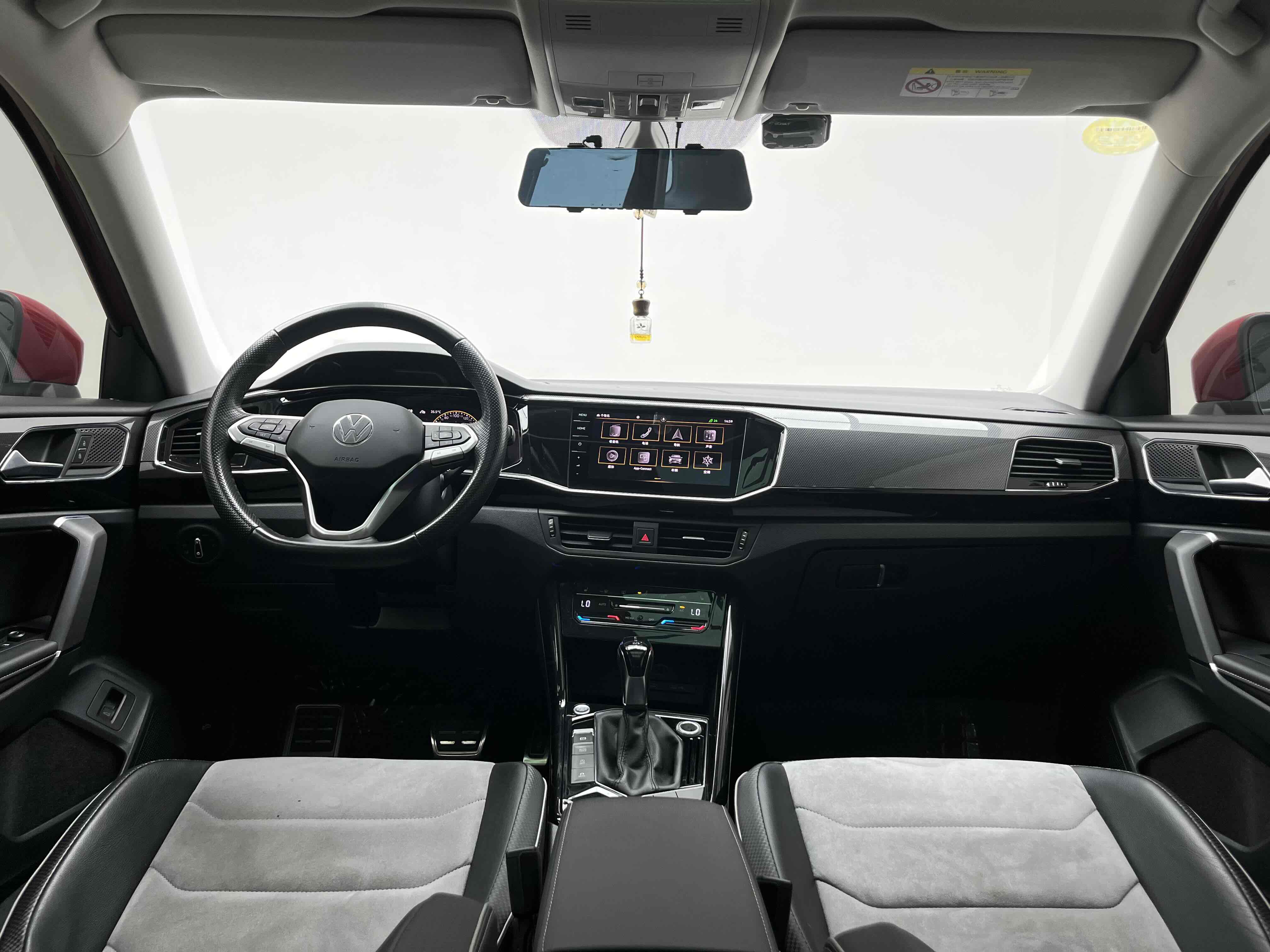 Volkswagen Tayron X 2021 car image #11