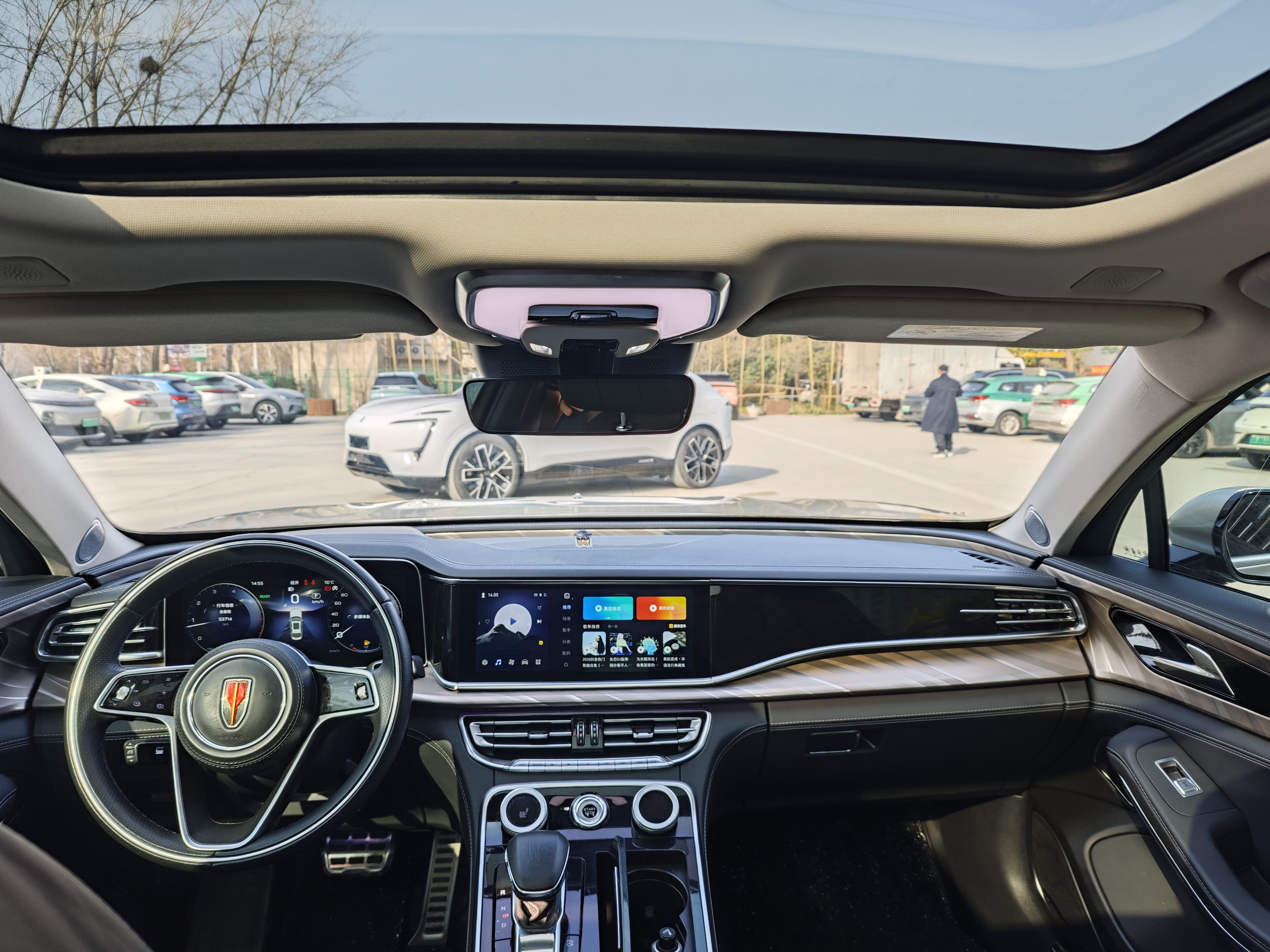 HongQi H9 2021 car image #11